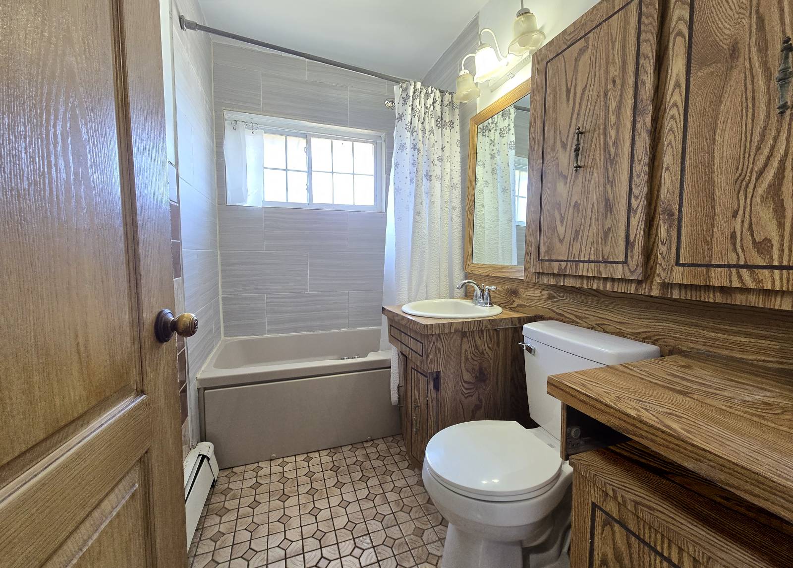 #10 photo, 5 South Ln, Levittown , NY 11756