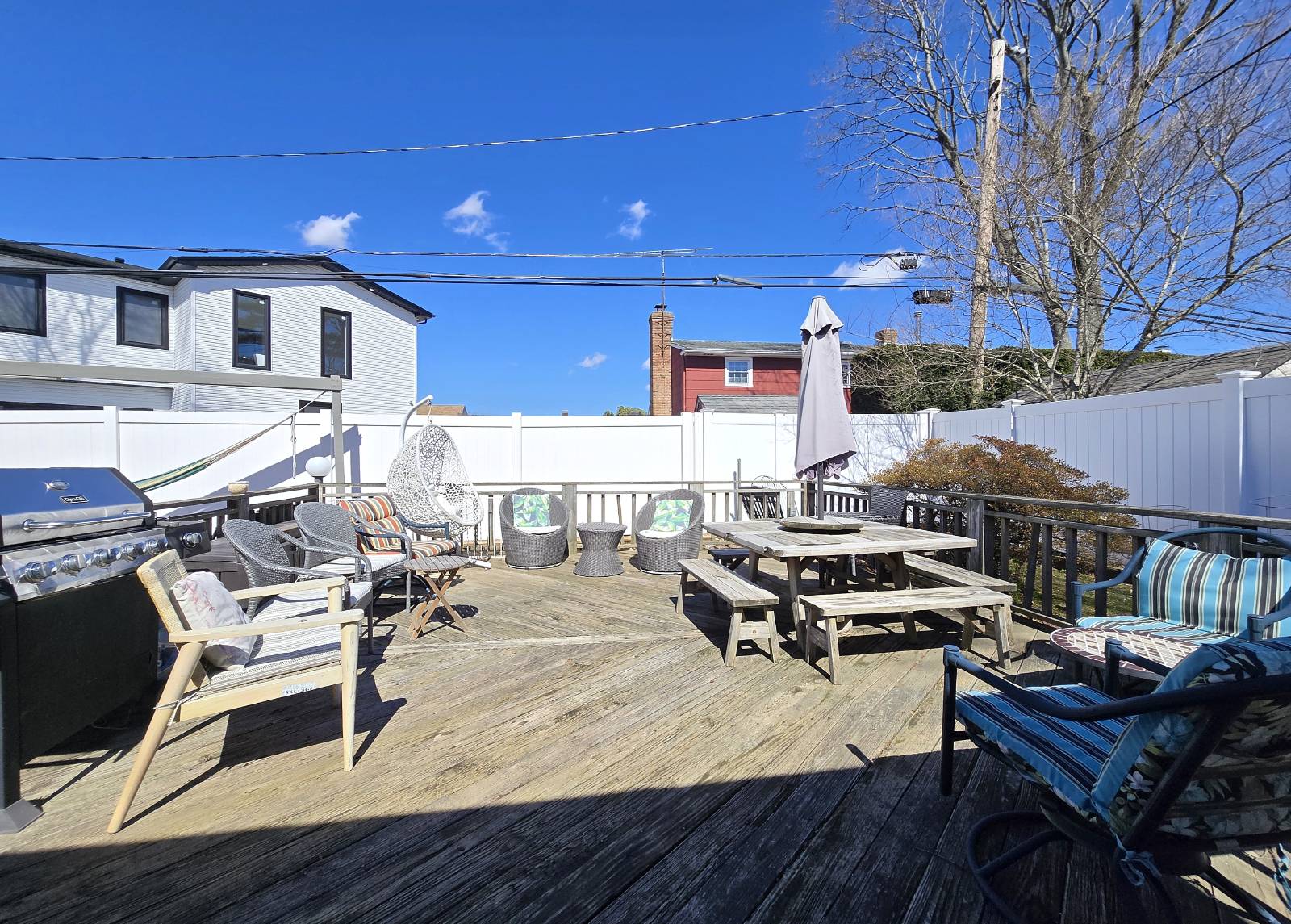 #17 photo, 5 South Ln, Levittown , NY 11756