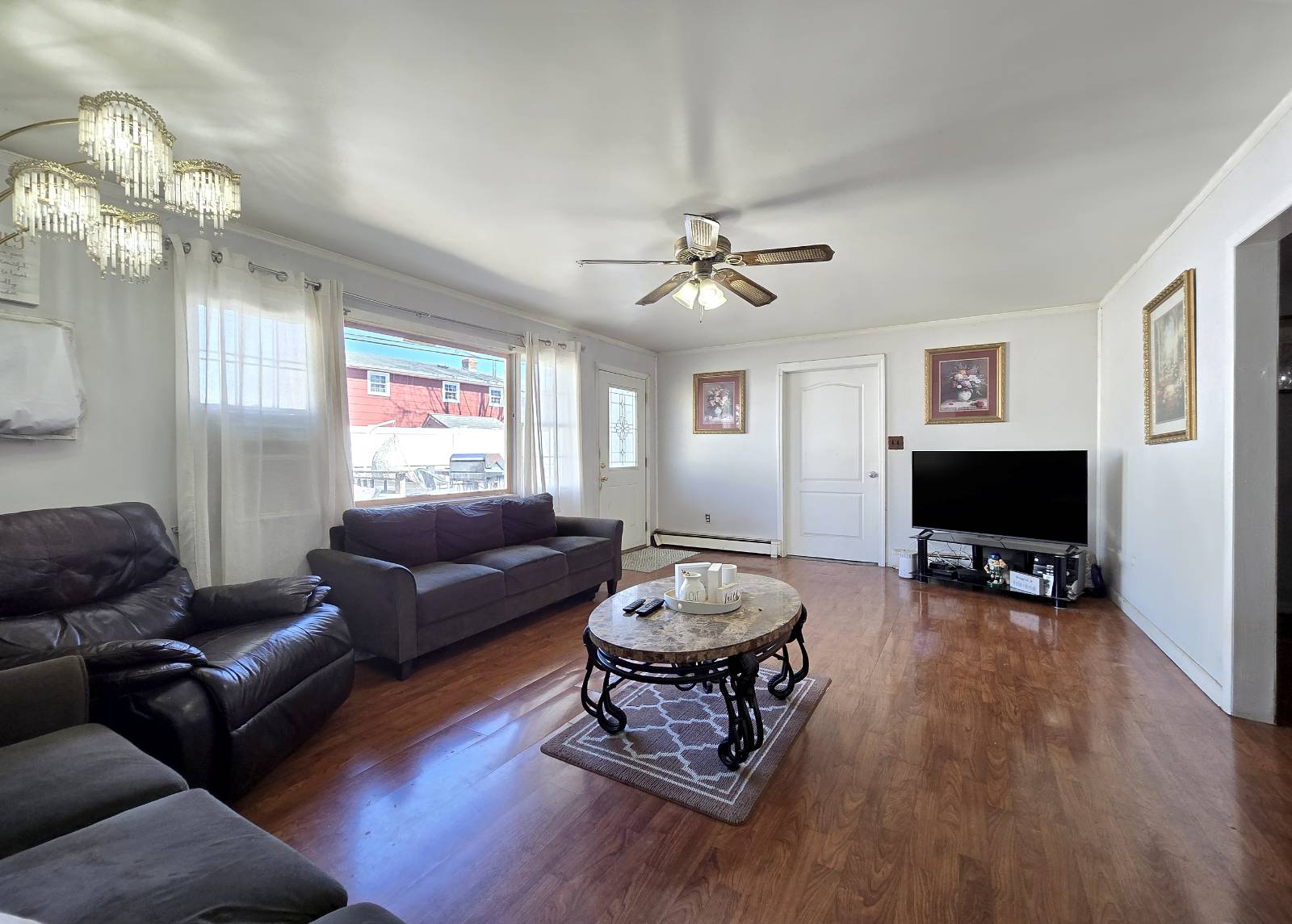 #6 photo, 5 South Ln, Levittown , NY 11756