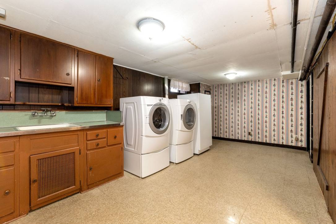 #24 photo, 51-15  Bell Boulevard, Bayside Hills , NY 11364