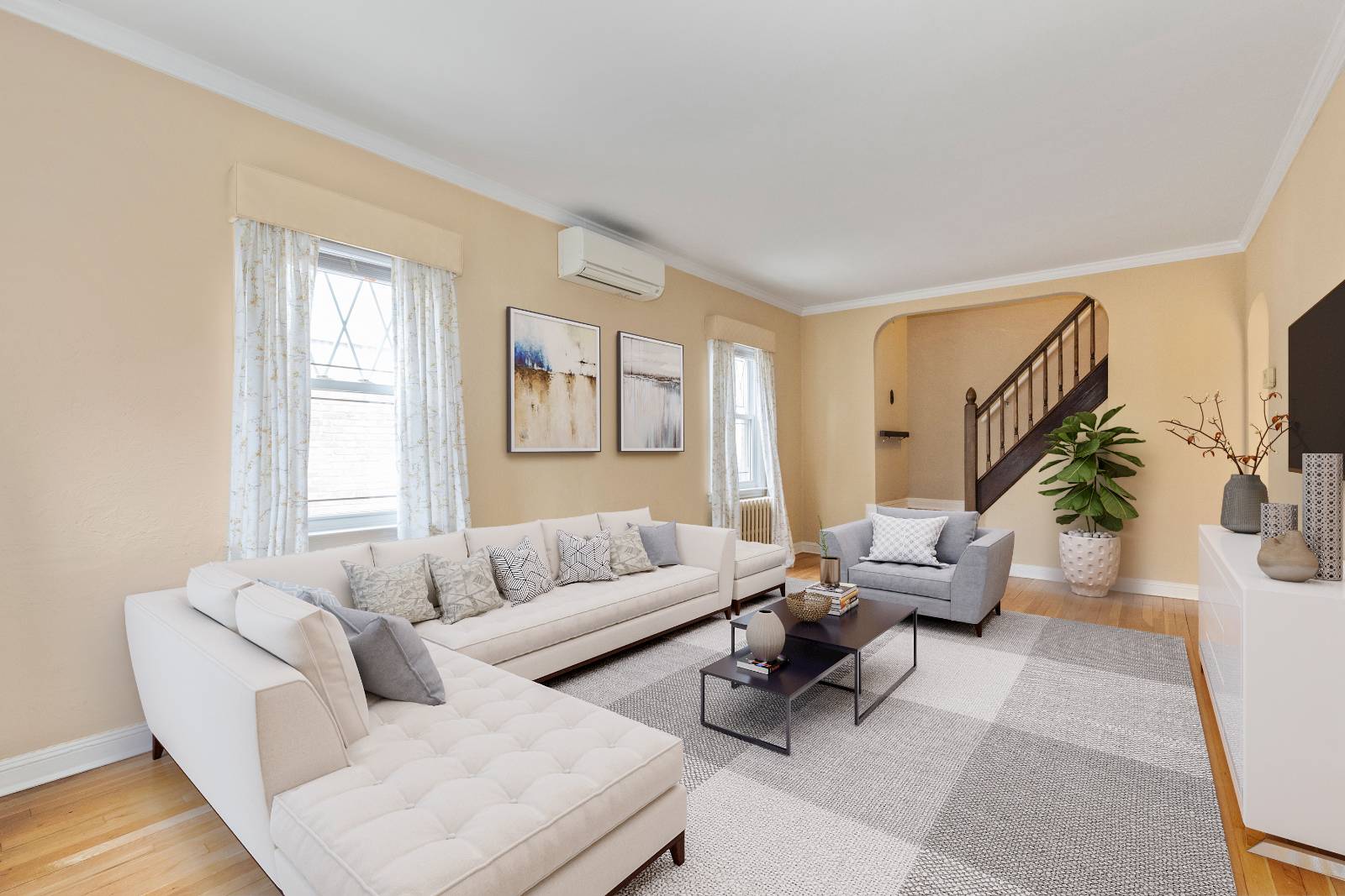 #3 photo, 51-15  Bell Boulevard, Bayside Hills , NY 11364