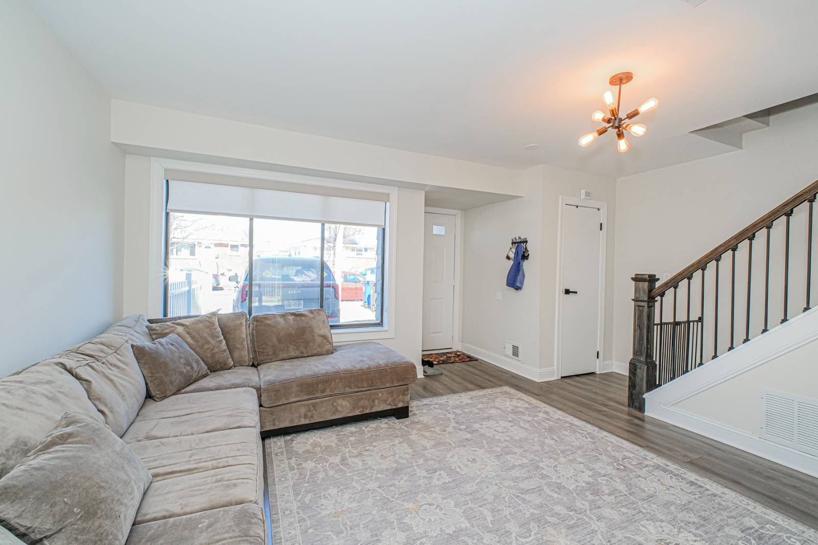 #4 photo, 182 Arlington Pl, Staten Island , NY 10303