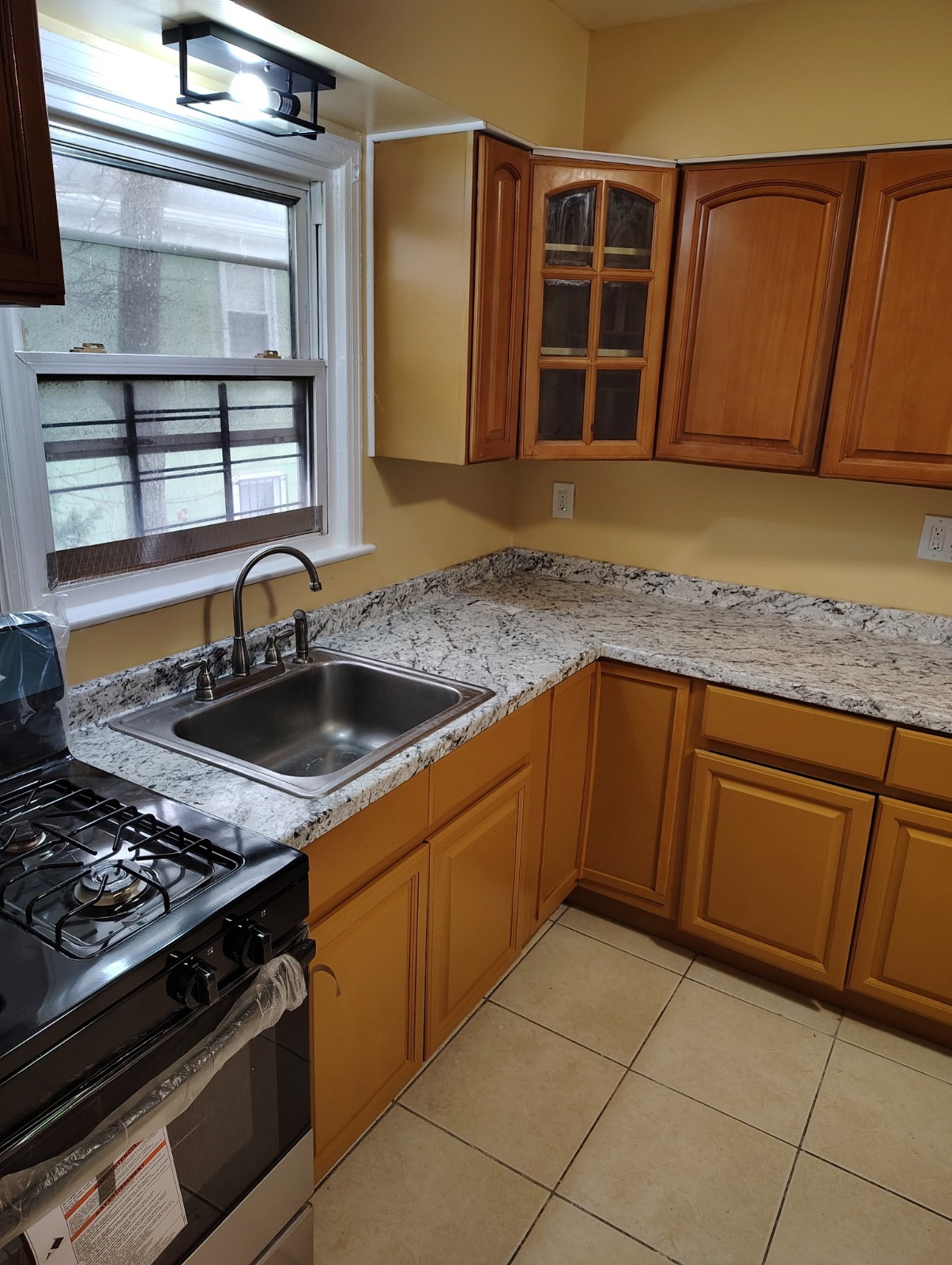 #1 photo, 30XX BESSEMUND AVE, #2, কুইন্‌স Far Rockaway , NY 11691