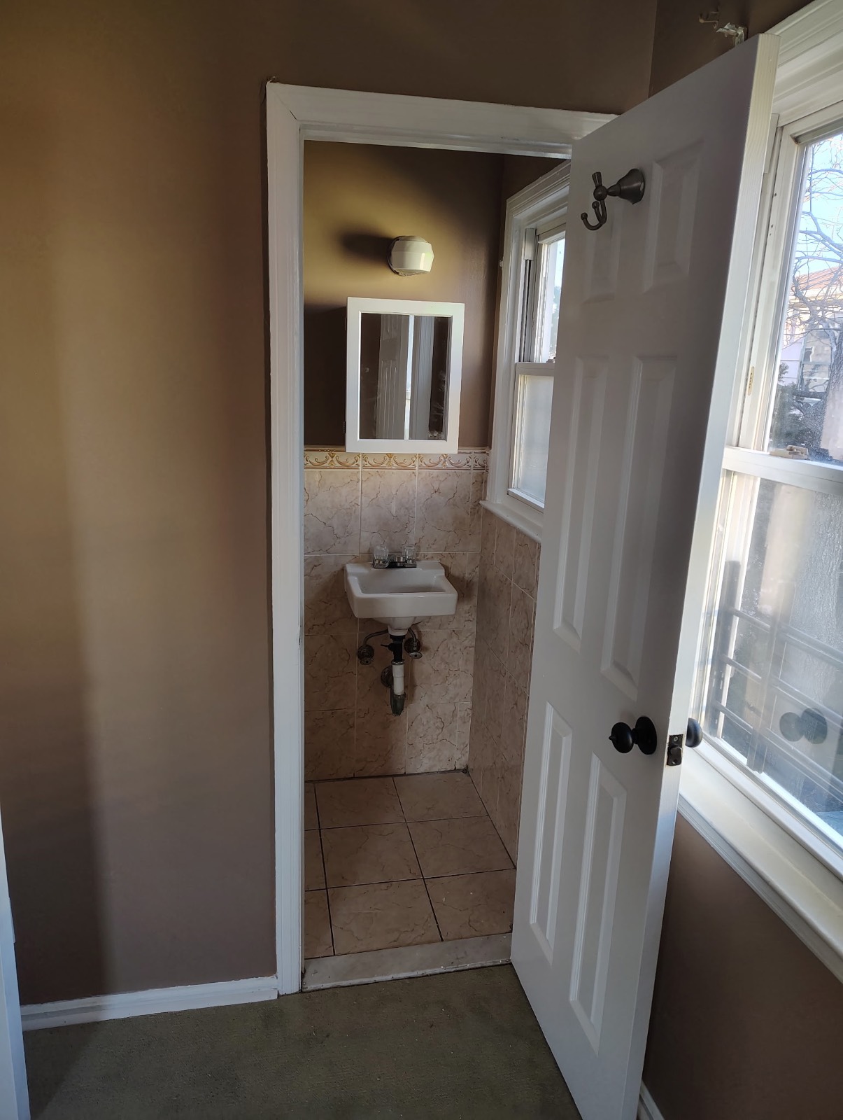 #4 photo, 30XX BESSEMUND AVE, #2, কুইন্‌স Far Rockaway , NY 11691