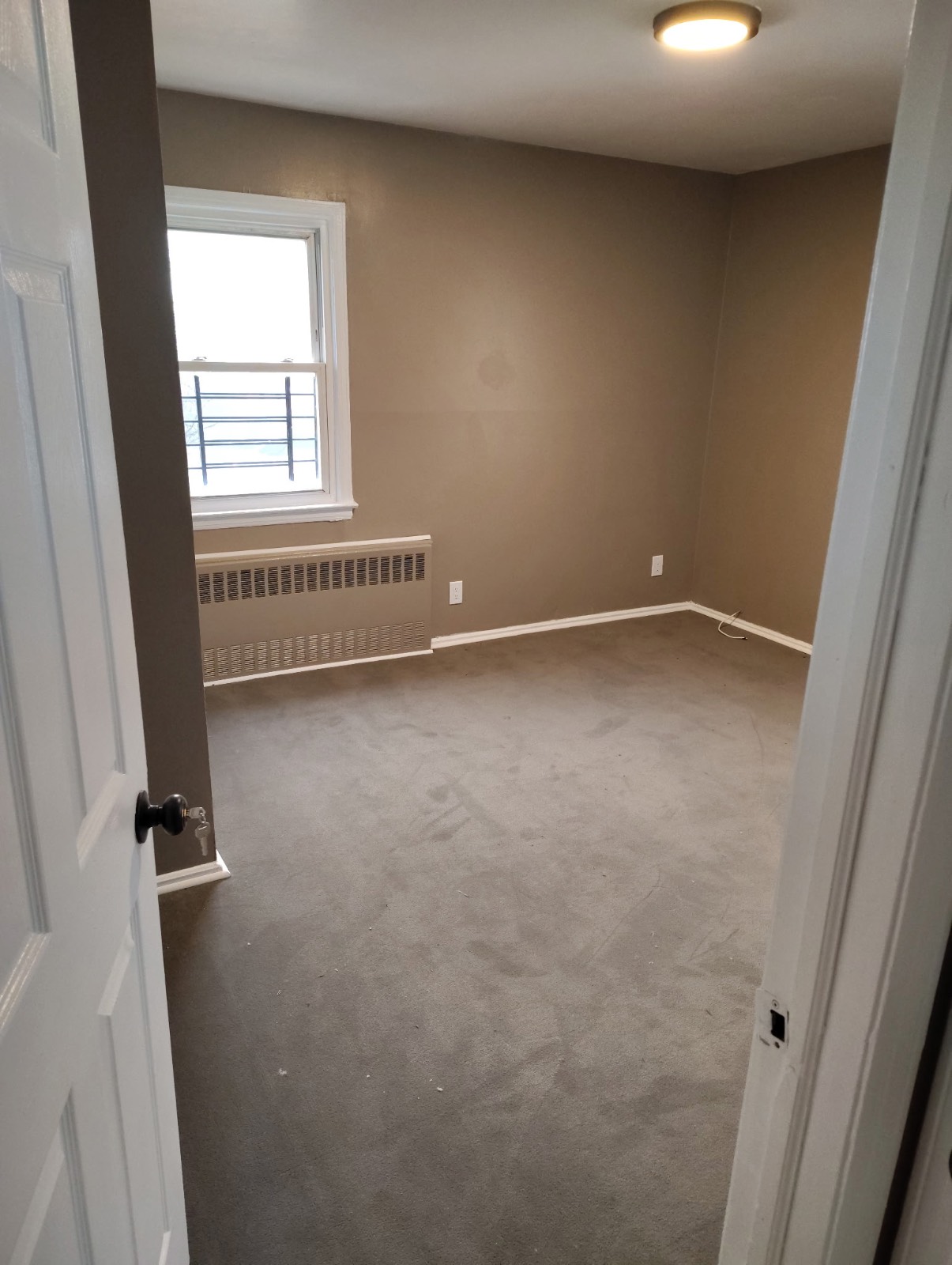 #6 photo, 30XX BESSEMUND AVE, #2, কুইন্‌স Far Rockaway , NY 11691