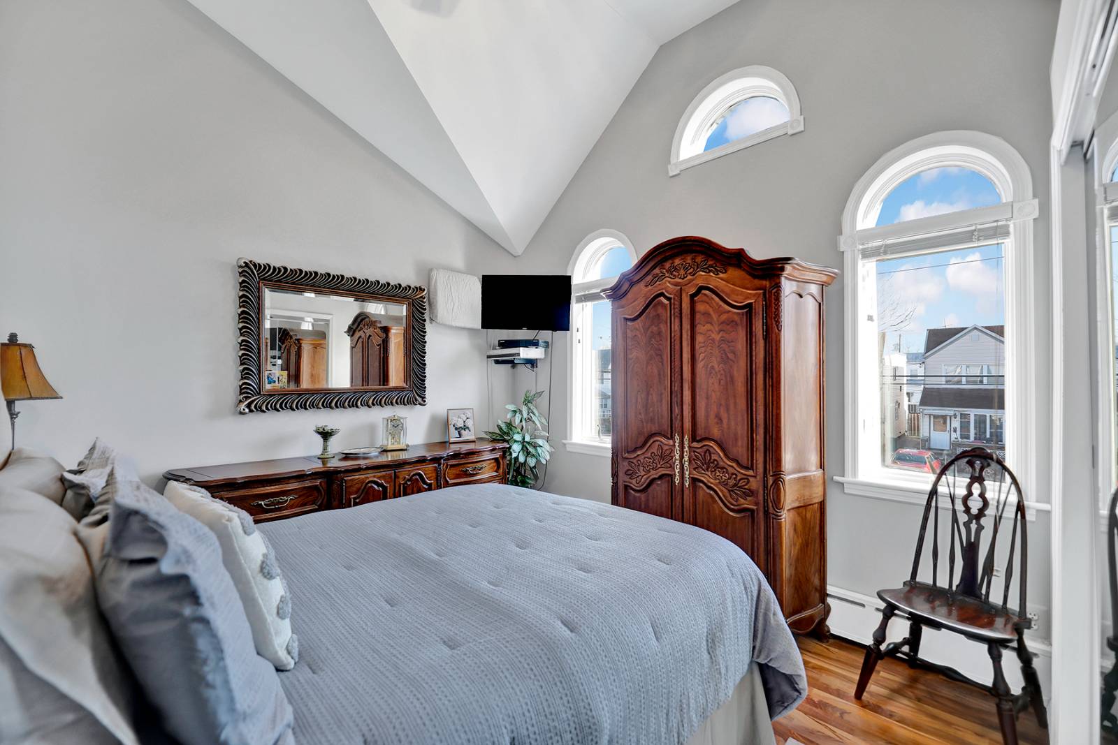 #17 photo, 1928 E 35th St, ব্রুকলিন Marine Park , NY 11234