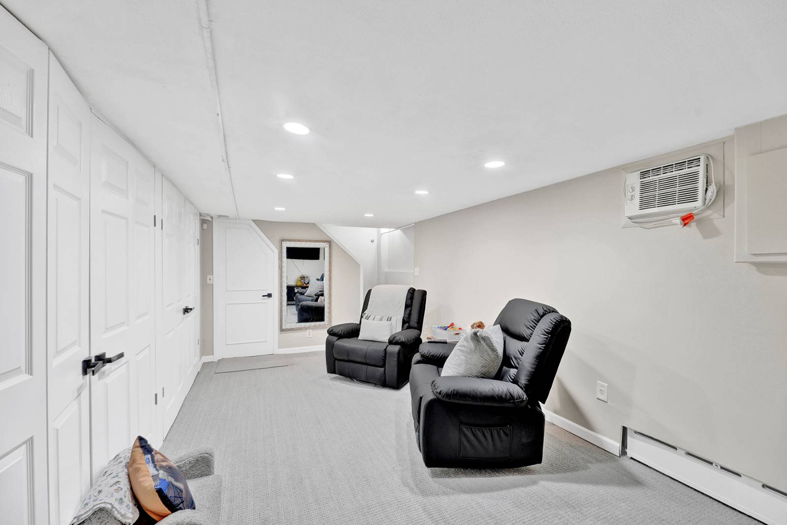 #26 photo, 1928 E 35th St, ব্রুকলিন Marine Park , NY 11234