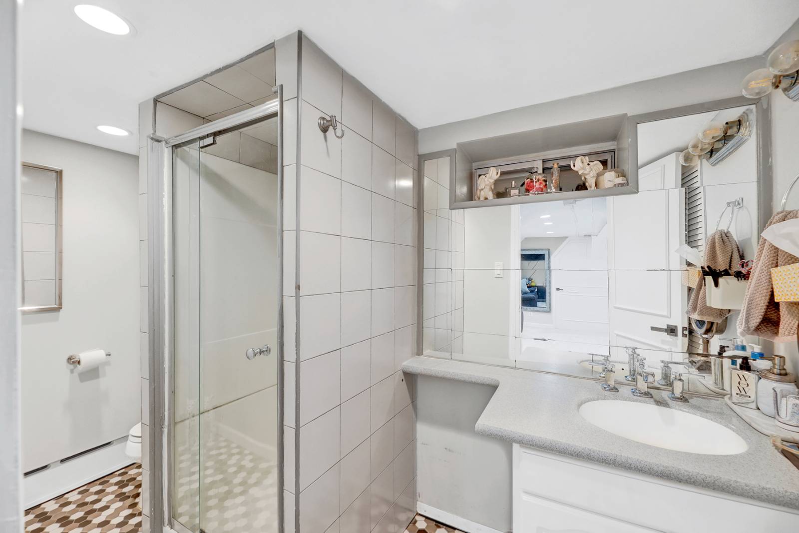 #27 photo, 1928 E 35th St, ব্রুকলিন Marine Park , NY 11234