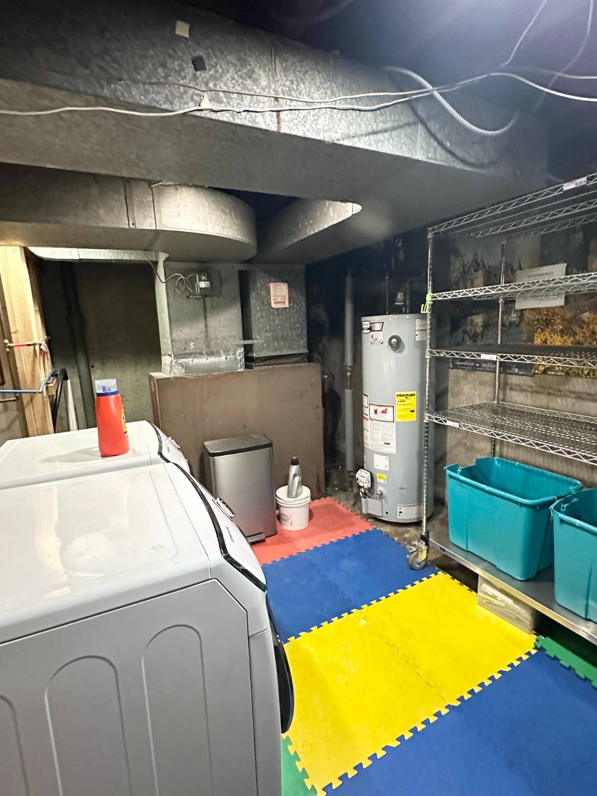 #15 photo, 67-15 215th St, Oakland Gardens , NY 11364