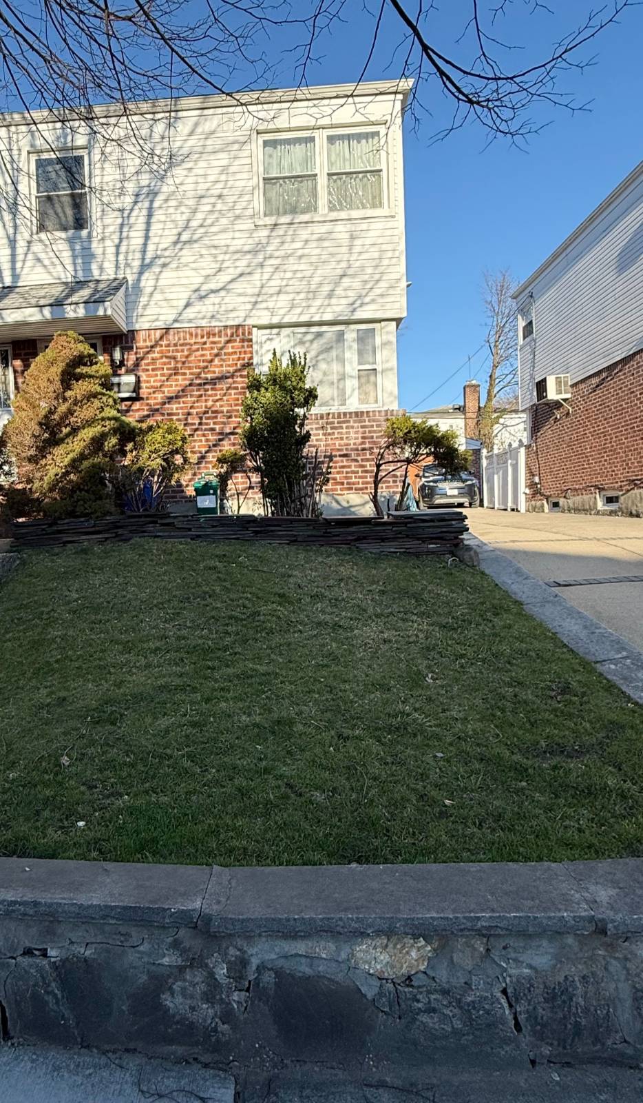 #2 photo, 67-15 215th St, Oakland Gardens , NY 11364