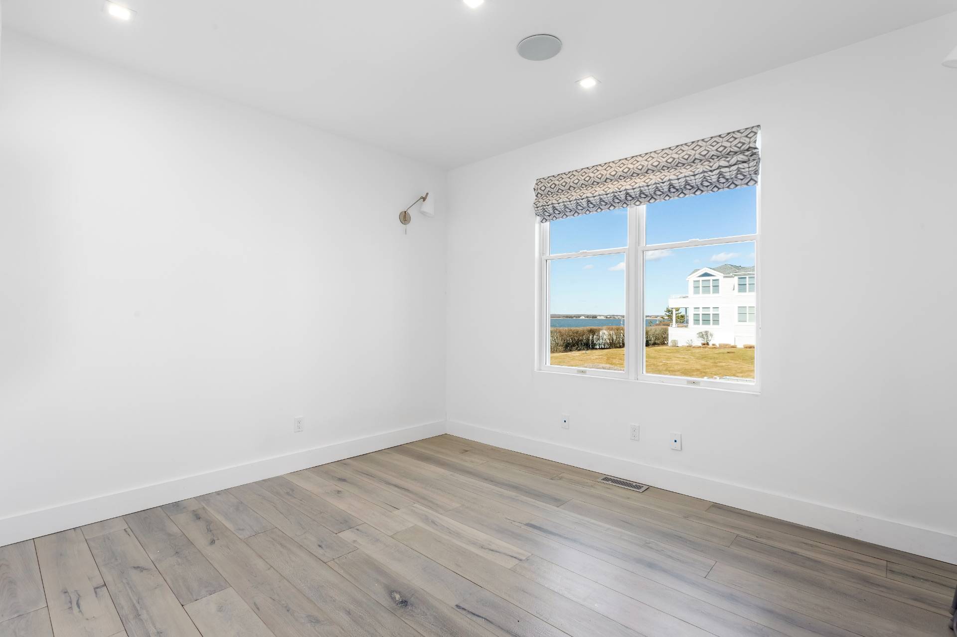 #16 photo, 580 DUNE RD UNIT 5, সাফোক কাউন্টি Westhampton , NY 11978