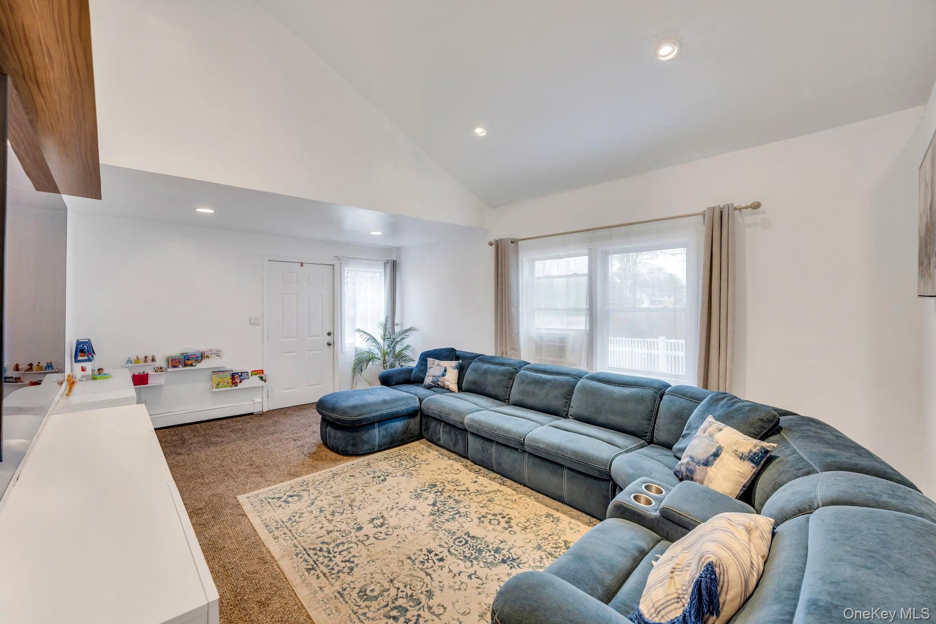 #6 photo, 220 Woodycrest Drive, Holtsville , NY 11742