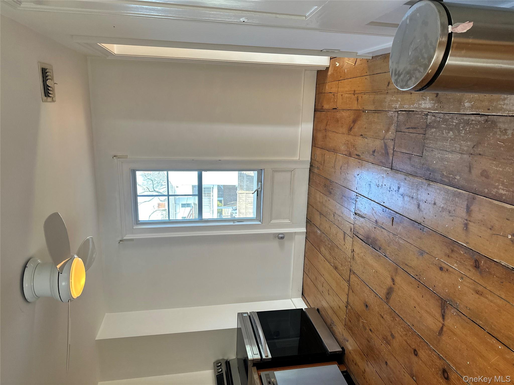 #4 photo, 744 Main Street, Greenport , NY 11944