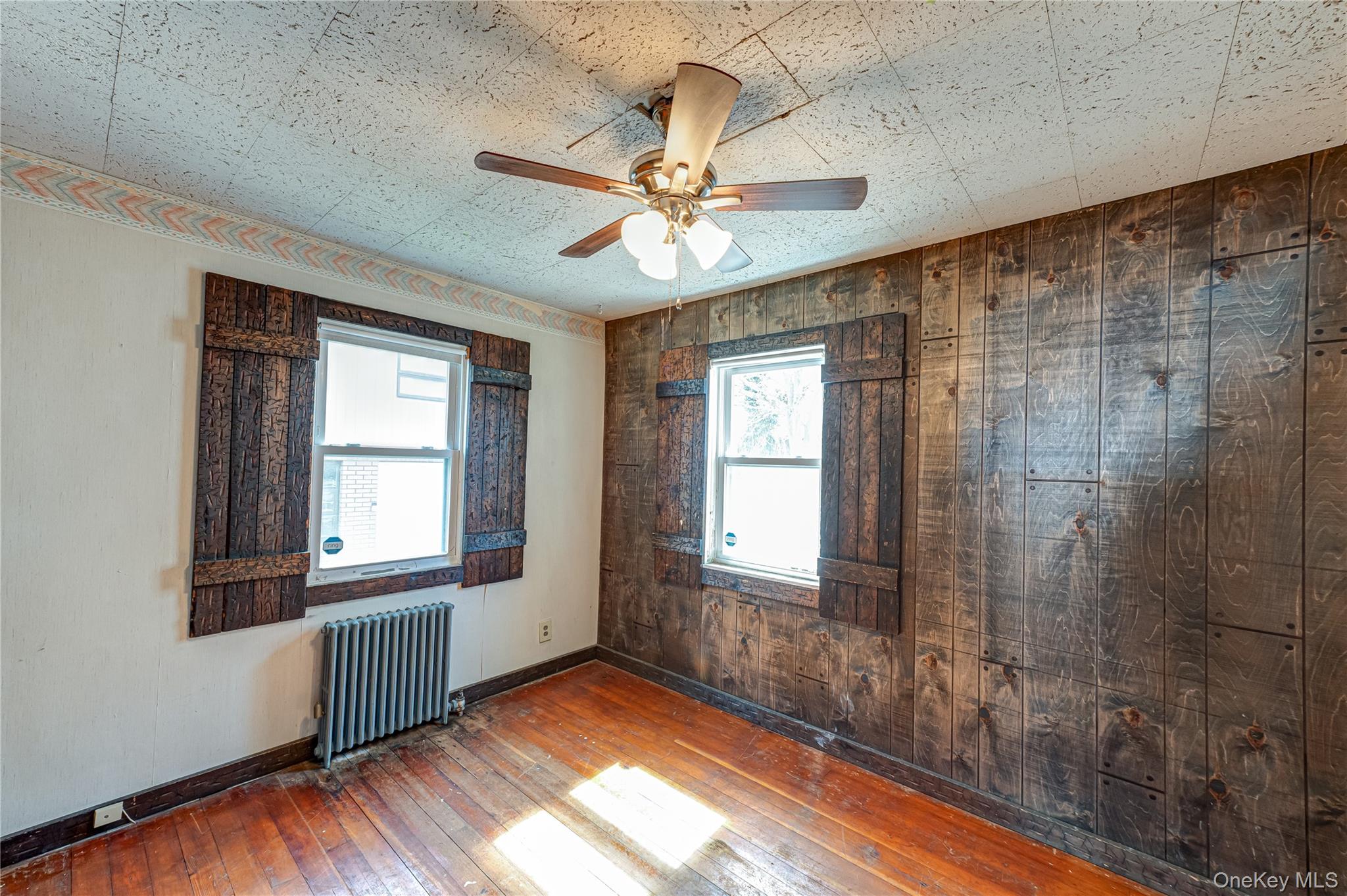 #12 photo, 1595 Washington Avenue, מחוז נסאו Seaford , NY 11783