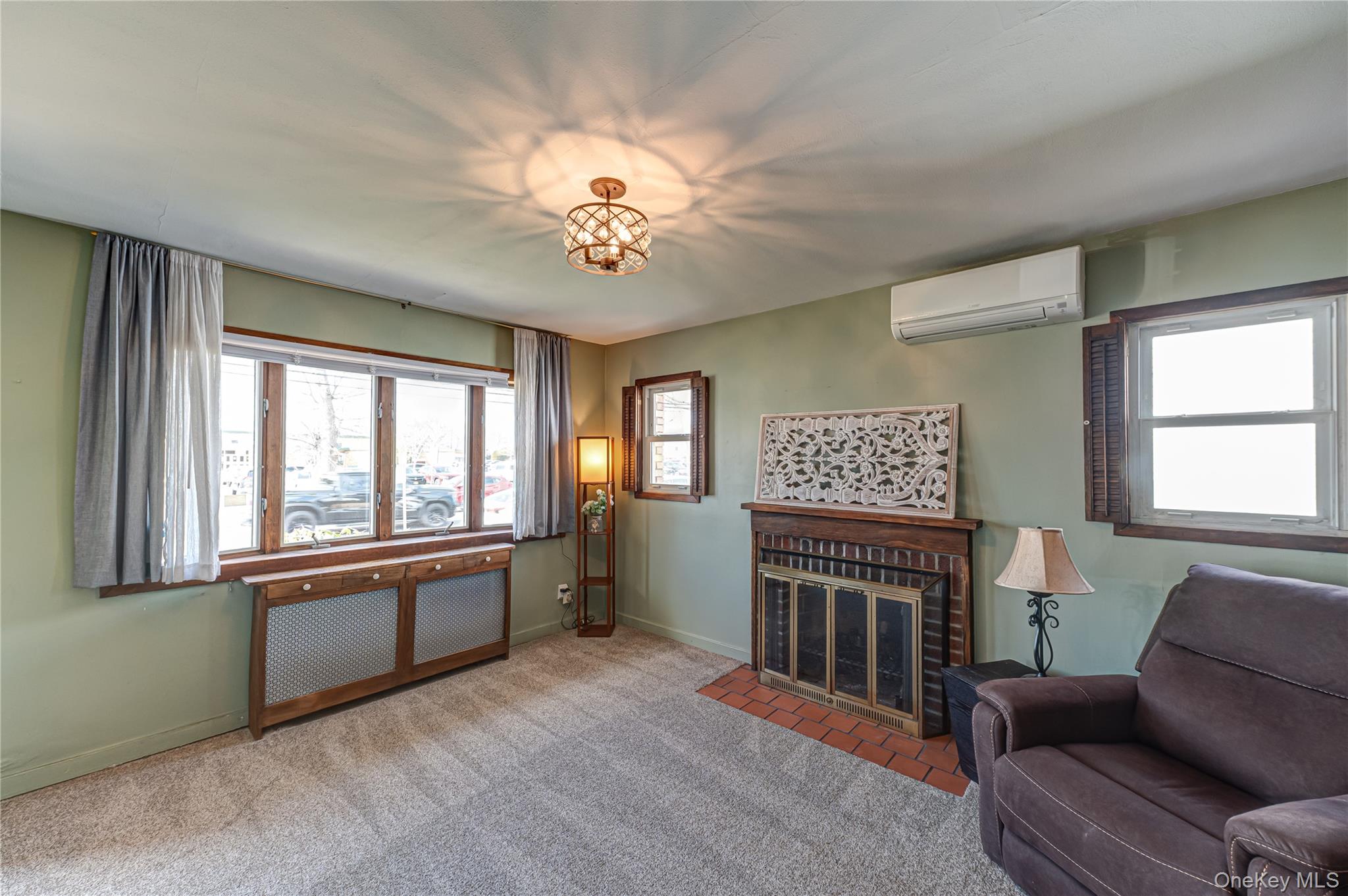 #6 photo, 1595 Washington Avenue, מחוז נסאו Seaford , NY 11783