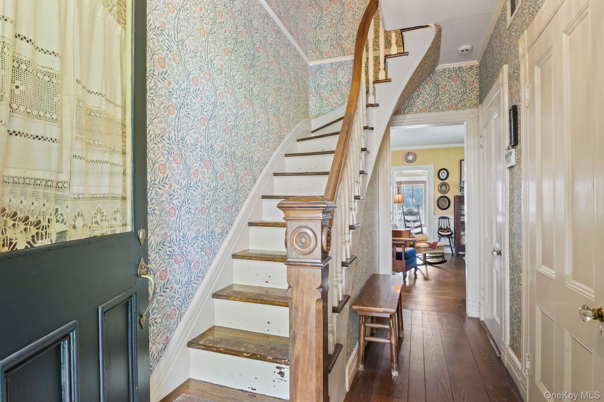 #12 photo, 131 Bayview Avenue, সাফোক কাউন্টি Northport , NY 11768