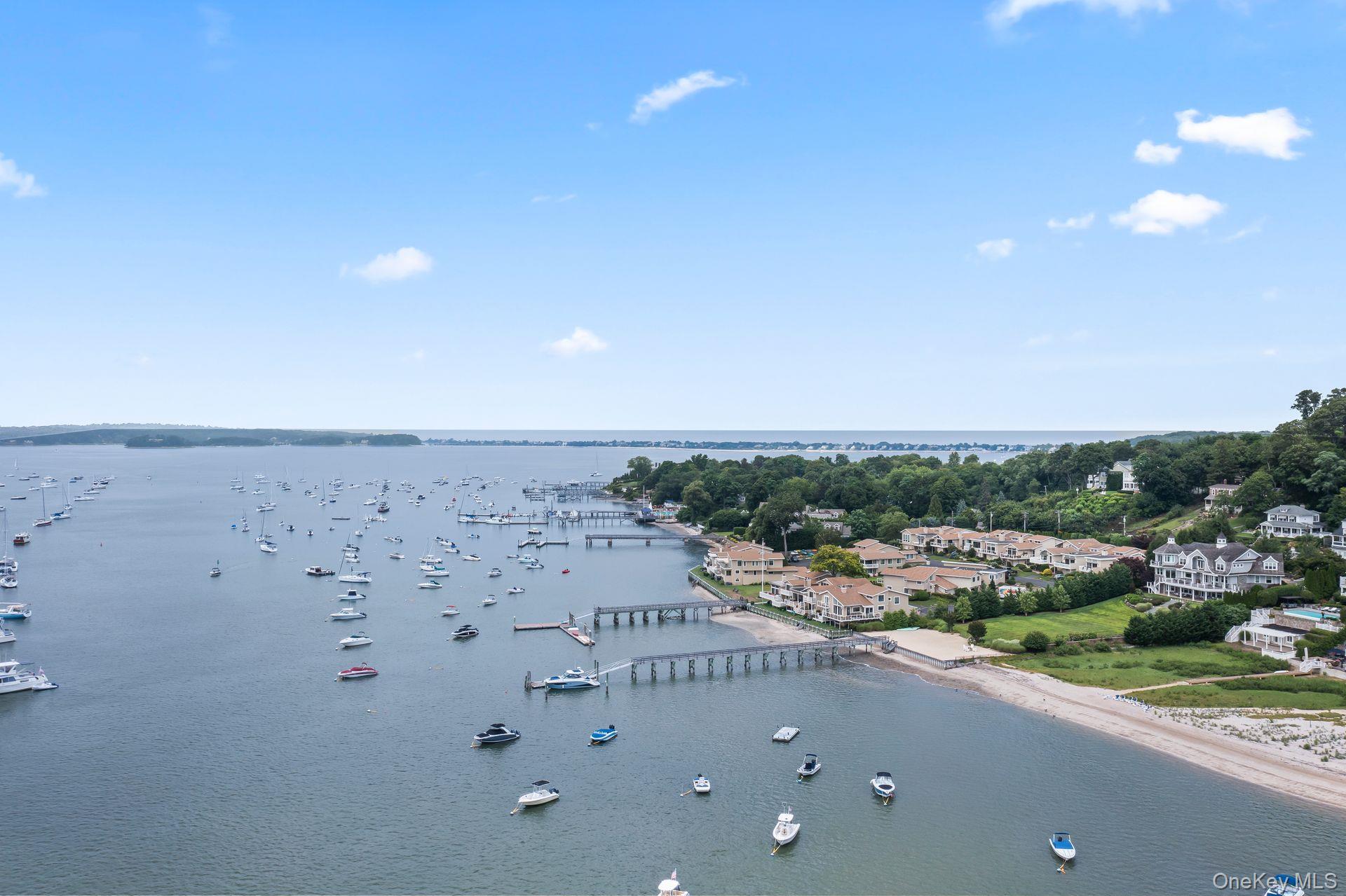 #19 photo, 131 Bayview Avenue, সাফোক কাউন্টি Northport , NY 11768