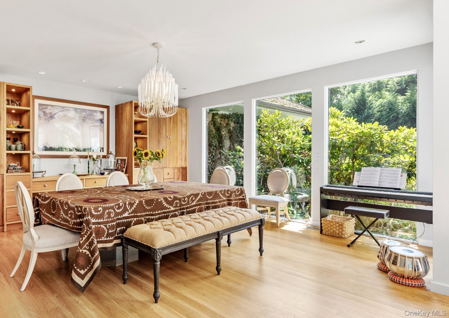 #11 photo, 8 Mill Pond Lane, नासाउ काउंटी Lattingtown , NY 11560