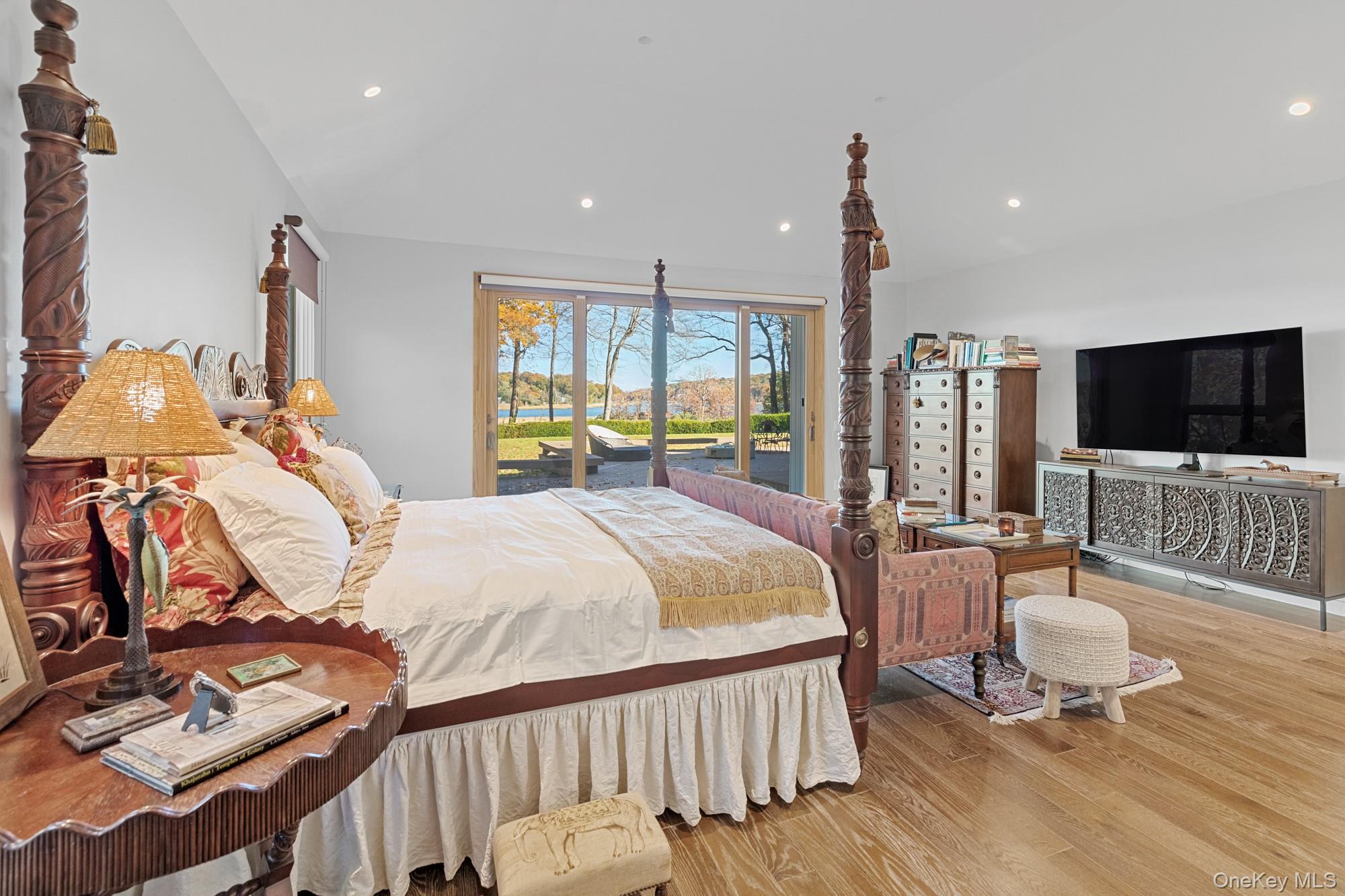 #14 photo, 8 Mill Pond Lane, नासाउ काउंटी Lattingtown , NY 11560