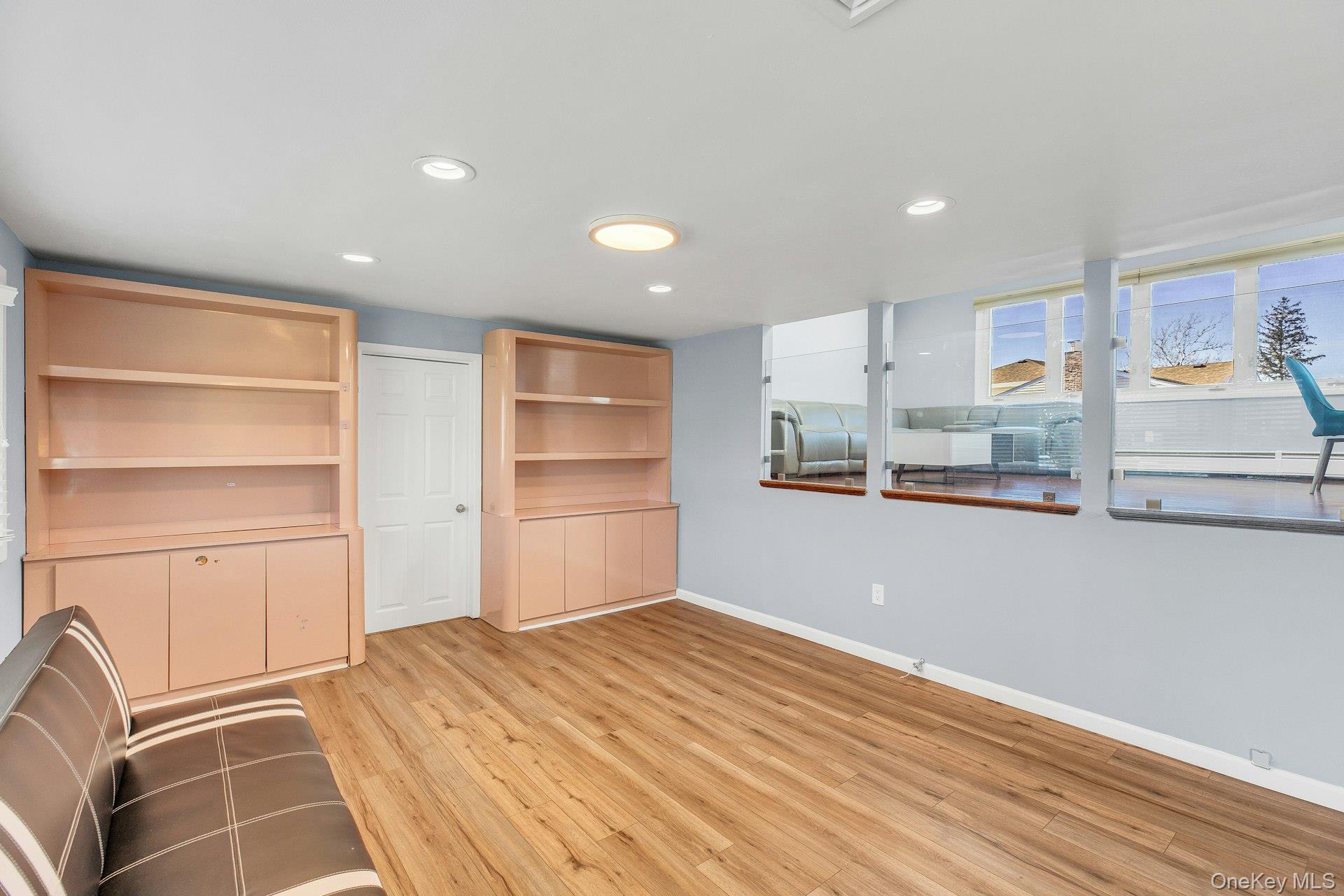 #9 photo, 2505 Walters Court, নাসাউ কাউন্টি Bellmore , NY 11710