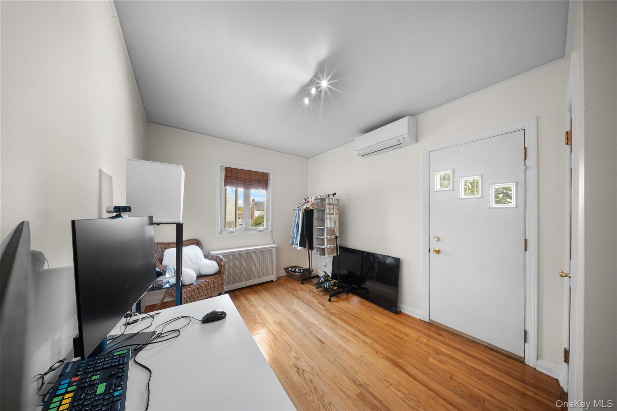 #11 photo, 2623 Utopia Parkway, फ्लशिंग Flushing , NY 11358