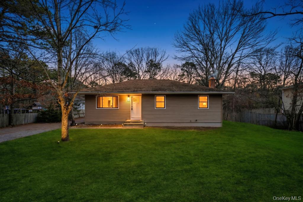 #2 photo, 350 Brookhaven Avenue, Riverhead , NY 11901