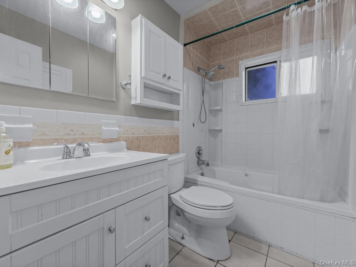 #14 photo, 1255 Udall Road, Bay Shore , NY 11706