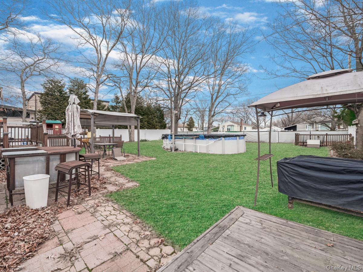 #18 photo, 1255 Udall Road, Bay Shore , NY 11706