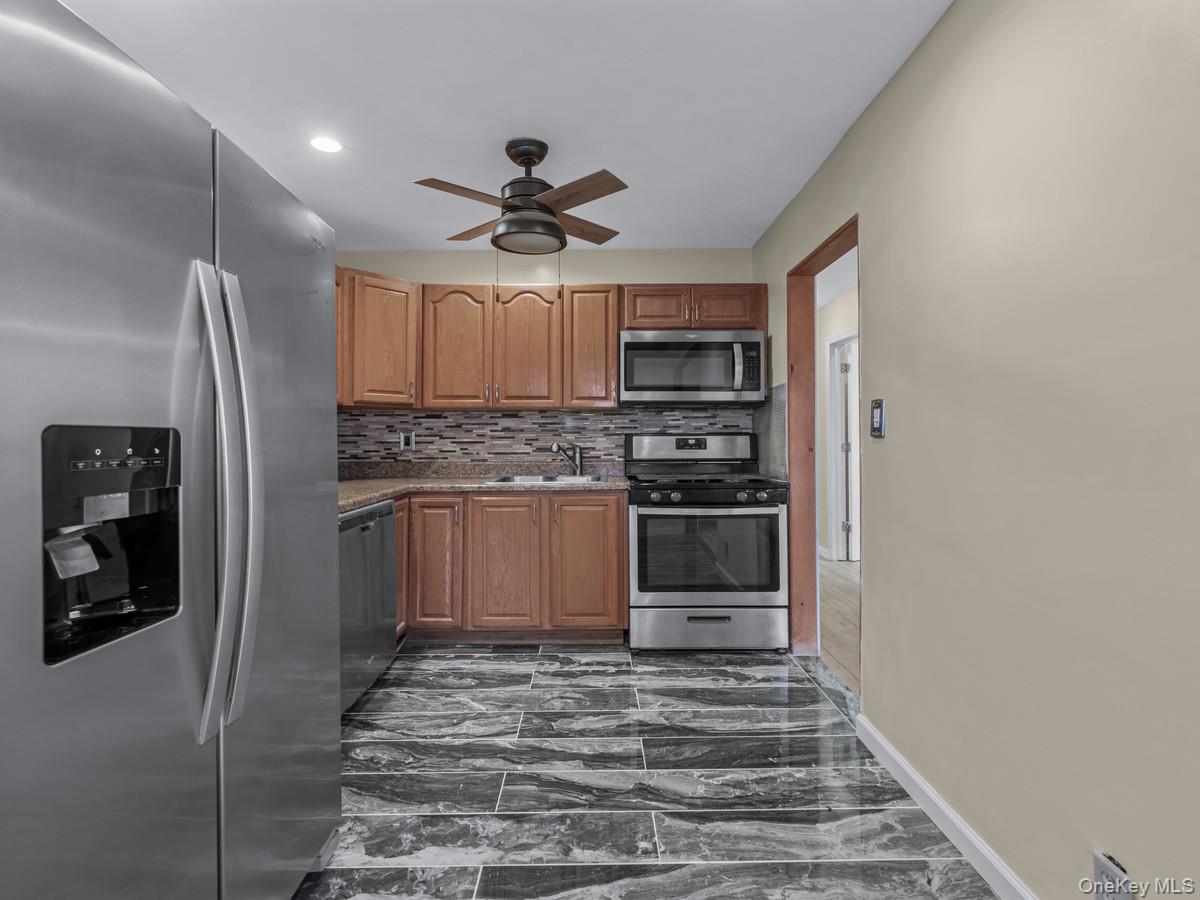 #5 photo, 1255 Udall Road, Bay Shore , NY 11706