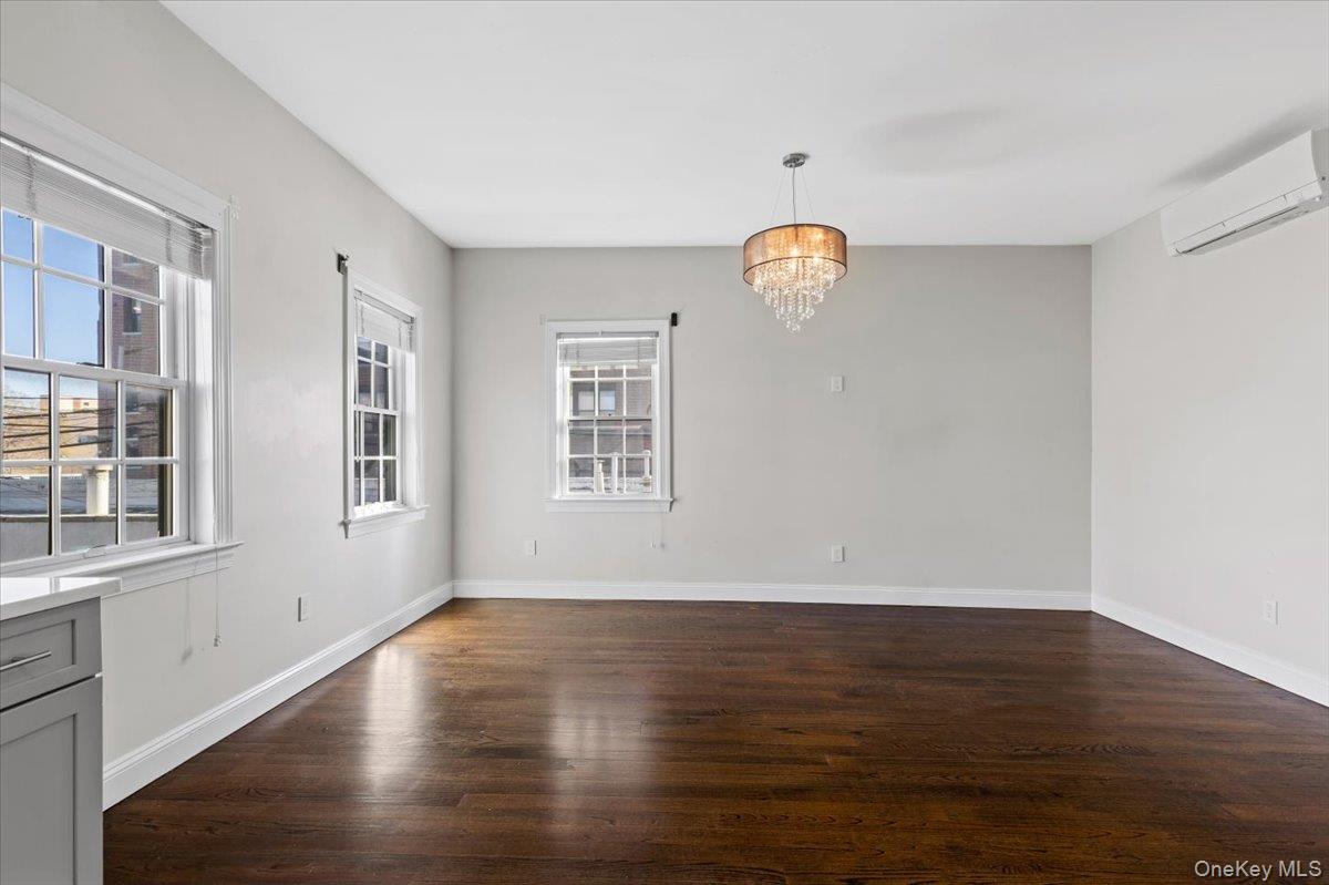 #7 photo, 745 E 136th Street, ব্রঙ্কস Bronx , NY 10454