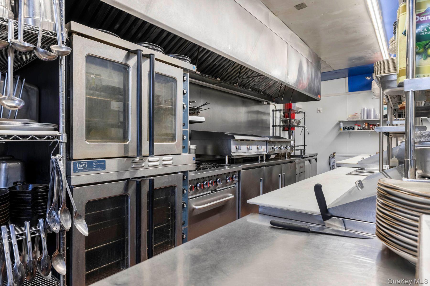 #19 photo, 7588 N Broadway, Red Hook , NY 12571