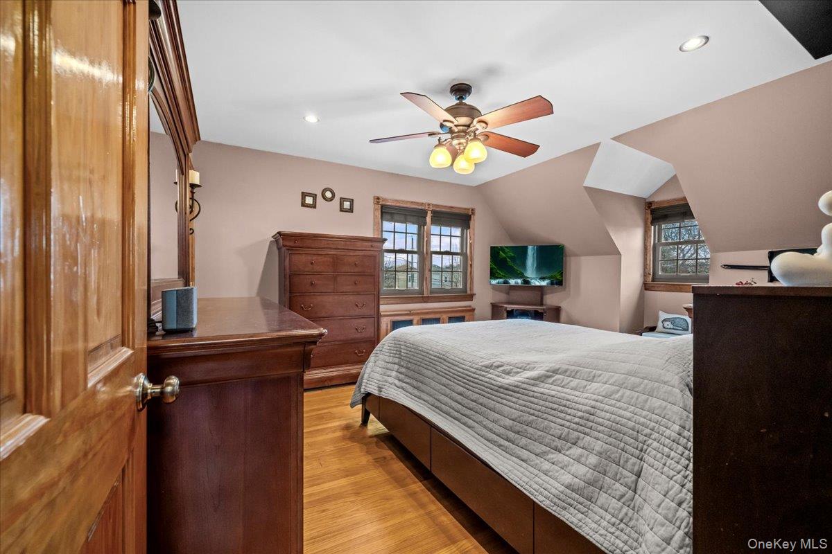 #17 photo, 3318 Polo Place, Bronx , NY 10465