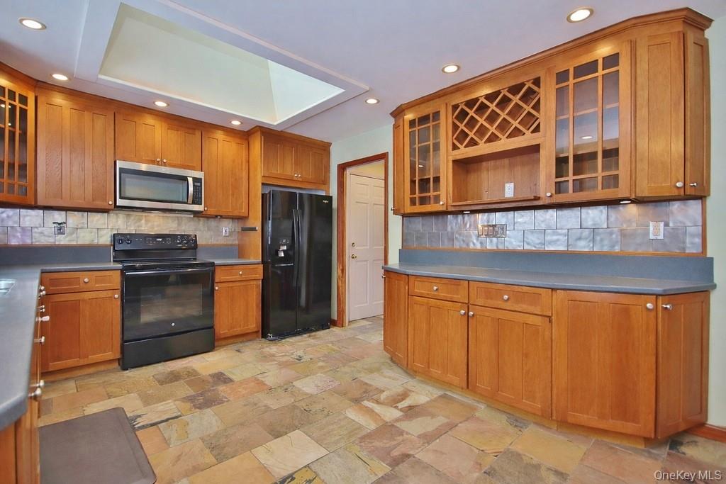 #6 photo, 9 Crescent Lane, Putnam Valley , NY 10579