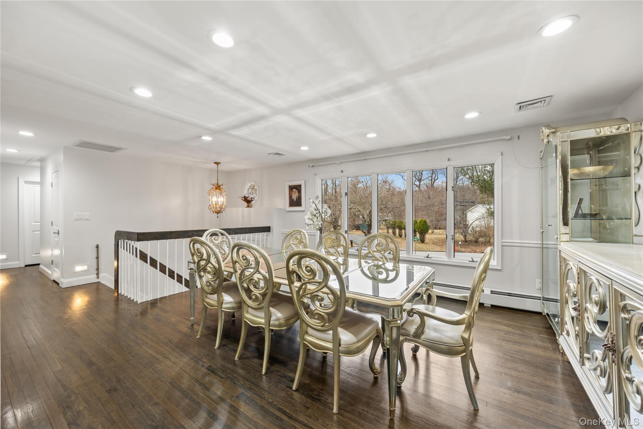 #5 photo, 1 Darby Road, Airmont , NY 10952