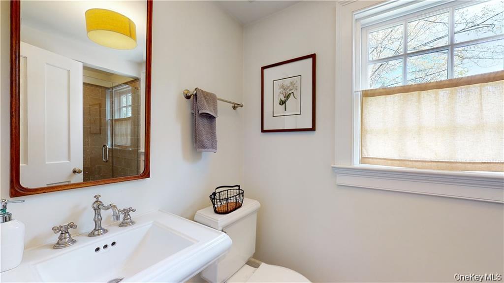 #7 photo, 25 East Street, South Salem , NY 10590