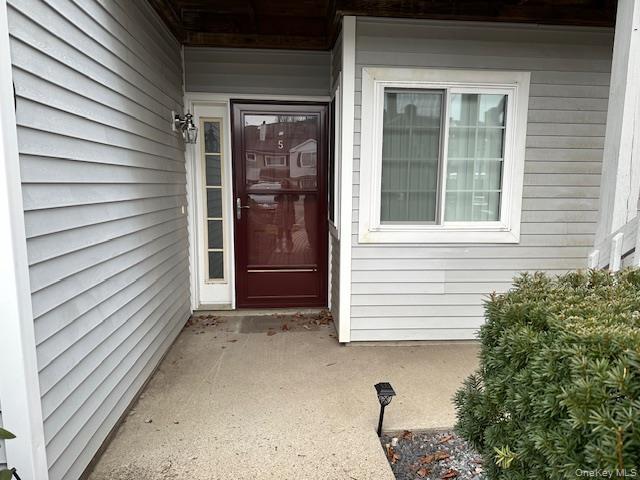 #1 photo, 5 Magnolia Lane, Warwick , NY 10990