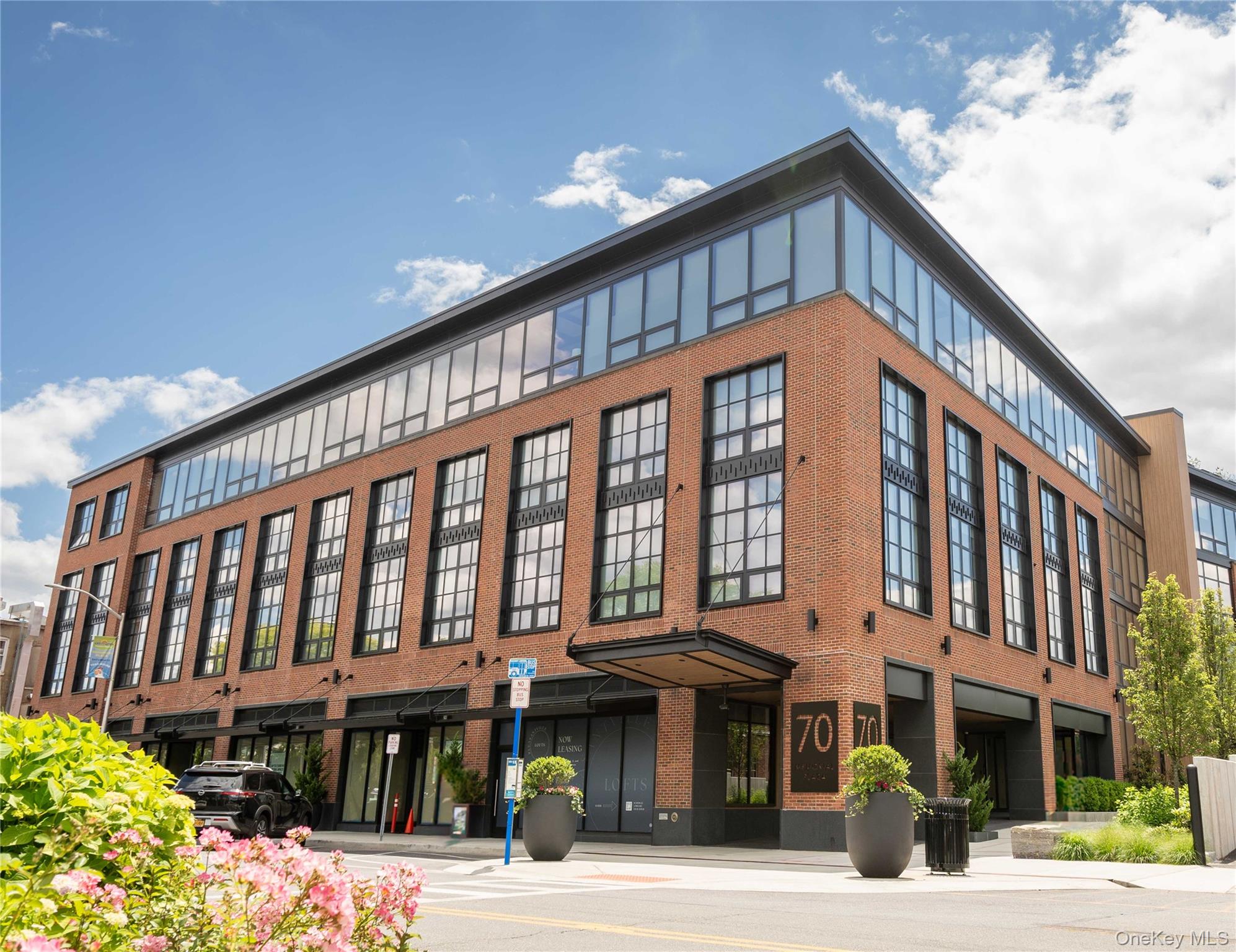 #11 photo, 70 Memorial Plaza, Pleasantville , NY 10570