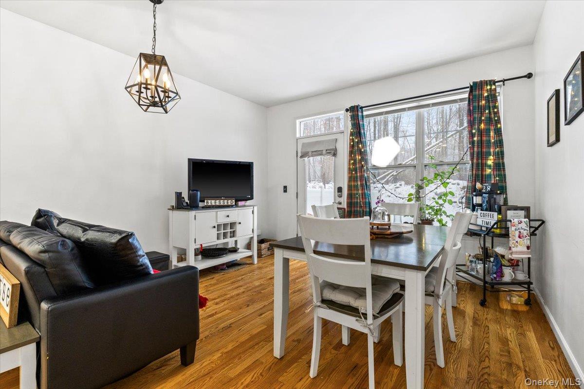 #11 photo, 17 Woodrose Court, Middletown , NY 10940