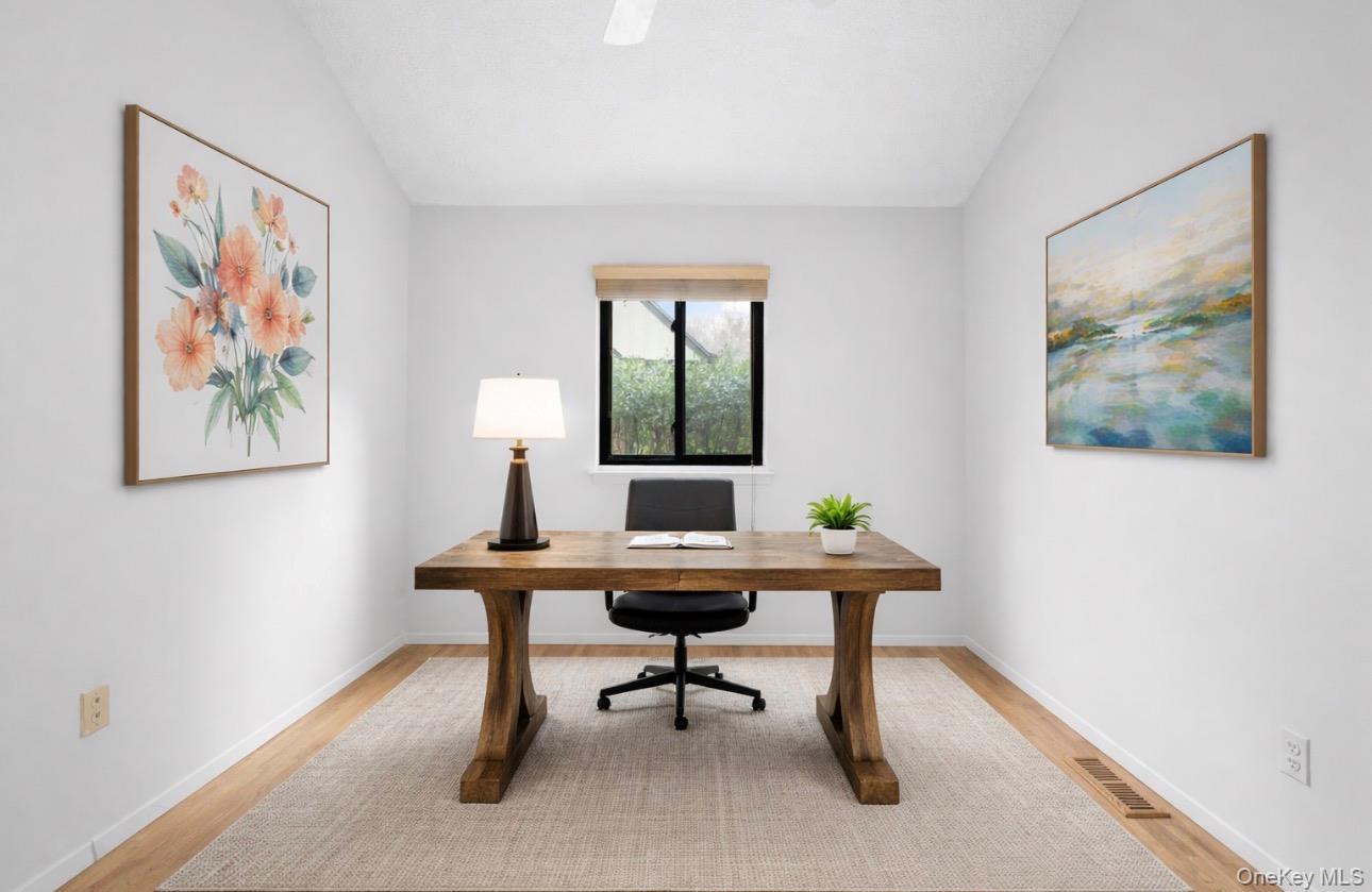 #13 photo, 310 Birch Lane, Irvington , NY 10533