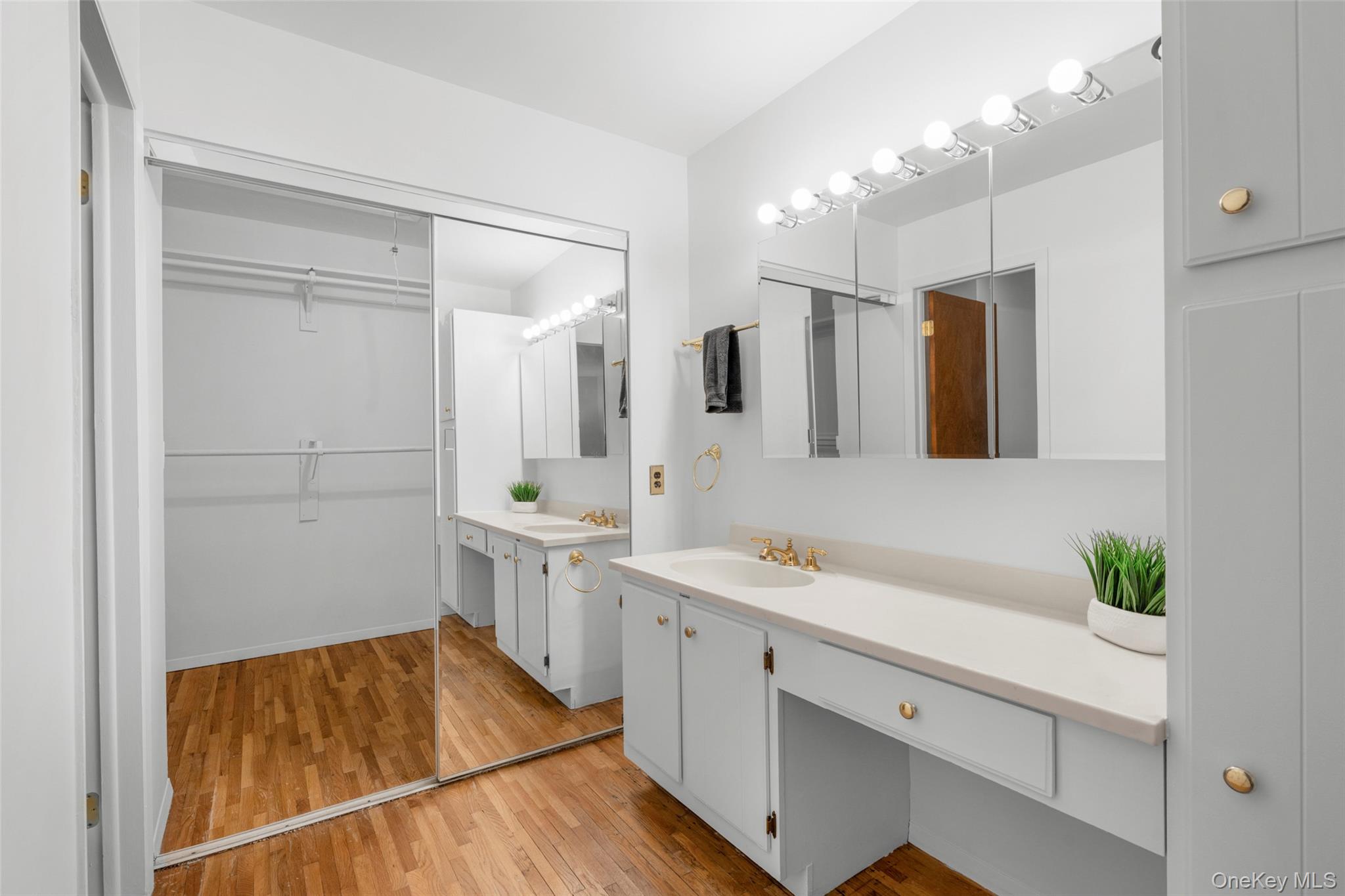 #17 photo, 310 Birch Lane, Irvington , NY 10533