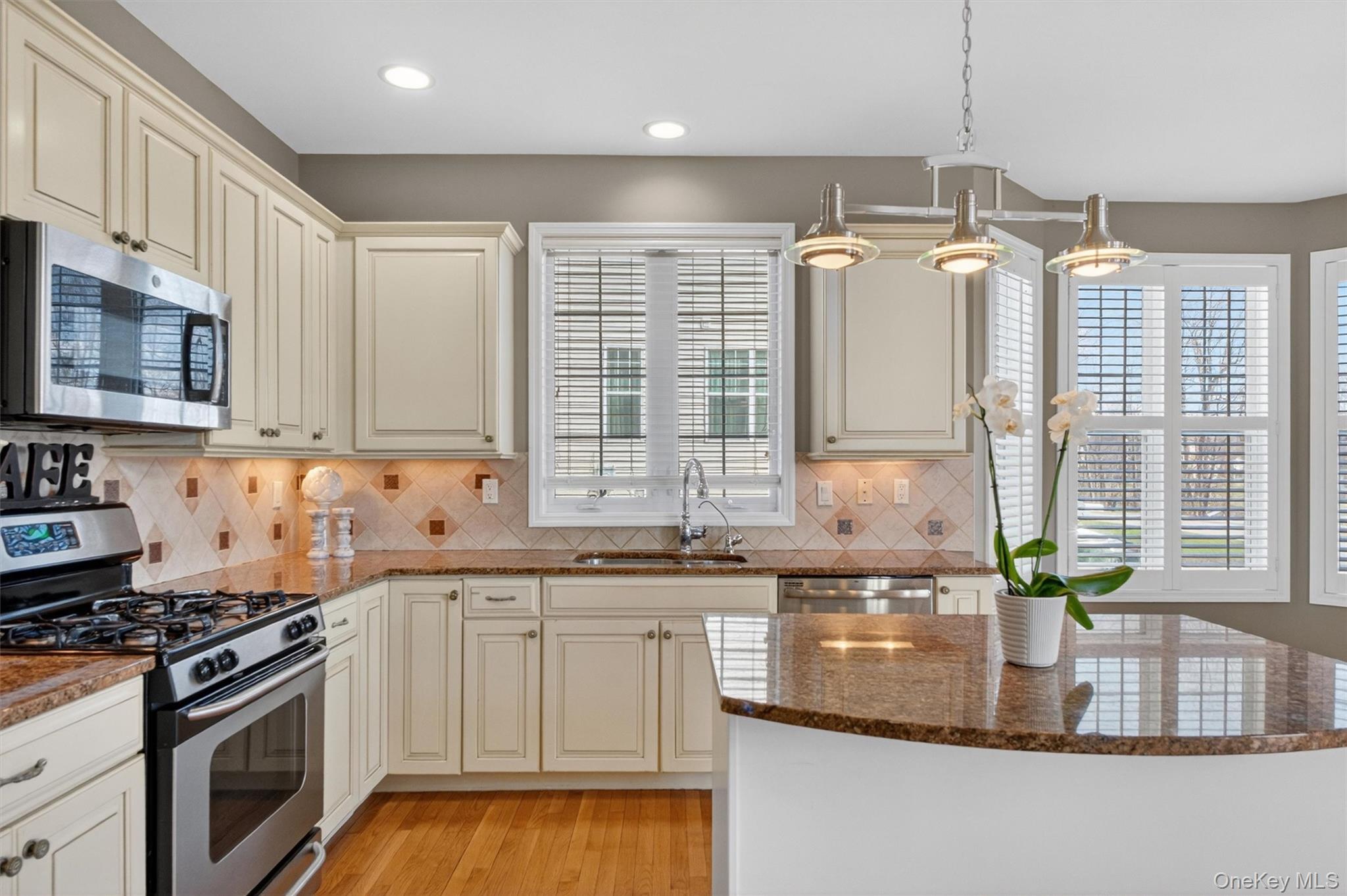 #9 photo, 18 Four Corners Boulevard, Hopewell Junction , NY 12533