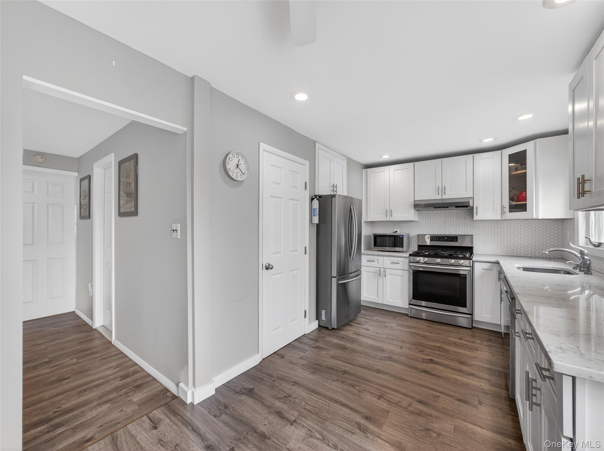 #7 photo, 97 Ridge Road, Valley Cottage , NY 10989