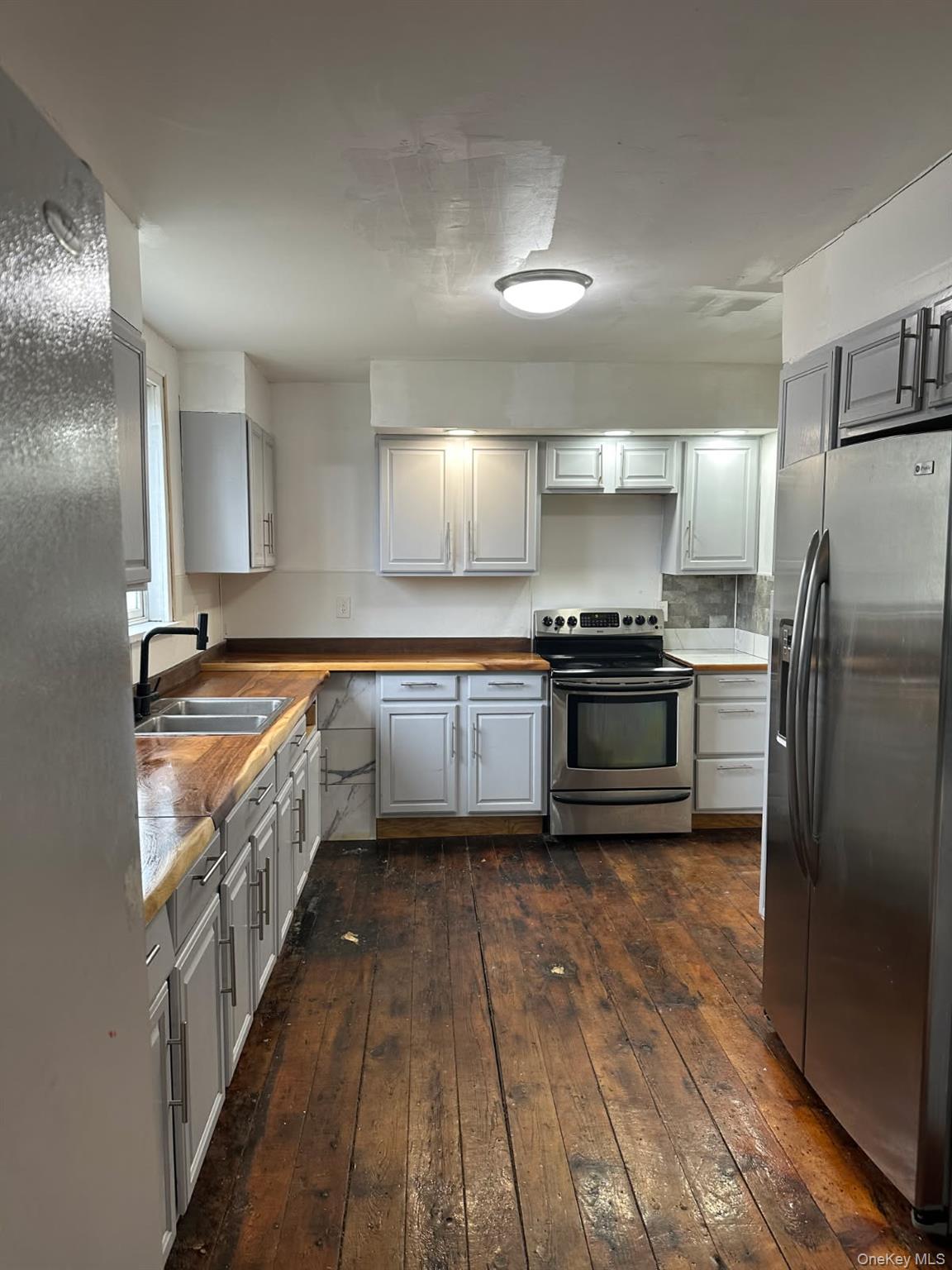 #6 photo, 42 Barcelow Street, Port Jervis , NY 12771