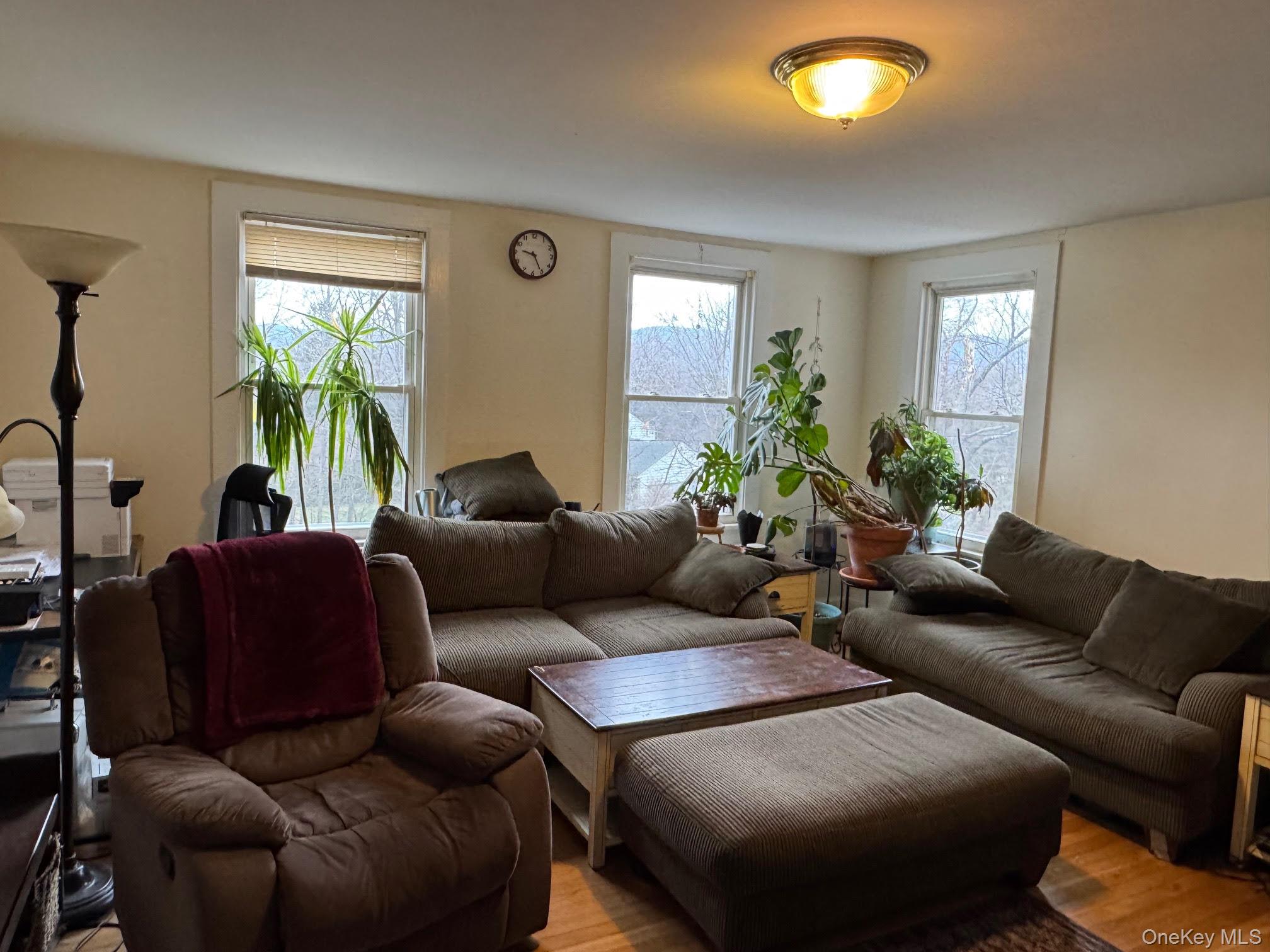 #4 photo, 78 Duncan Avenue, Cornwall On Hudson , NY 12520