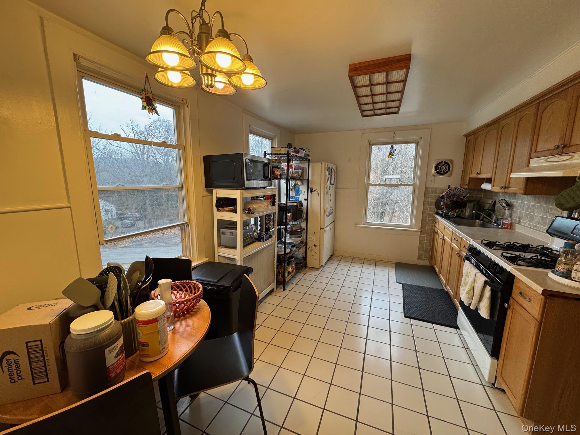 #7 photo, 78 Duncan Avenue, Cornwall On Hudson , NY 12520