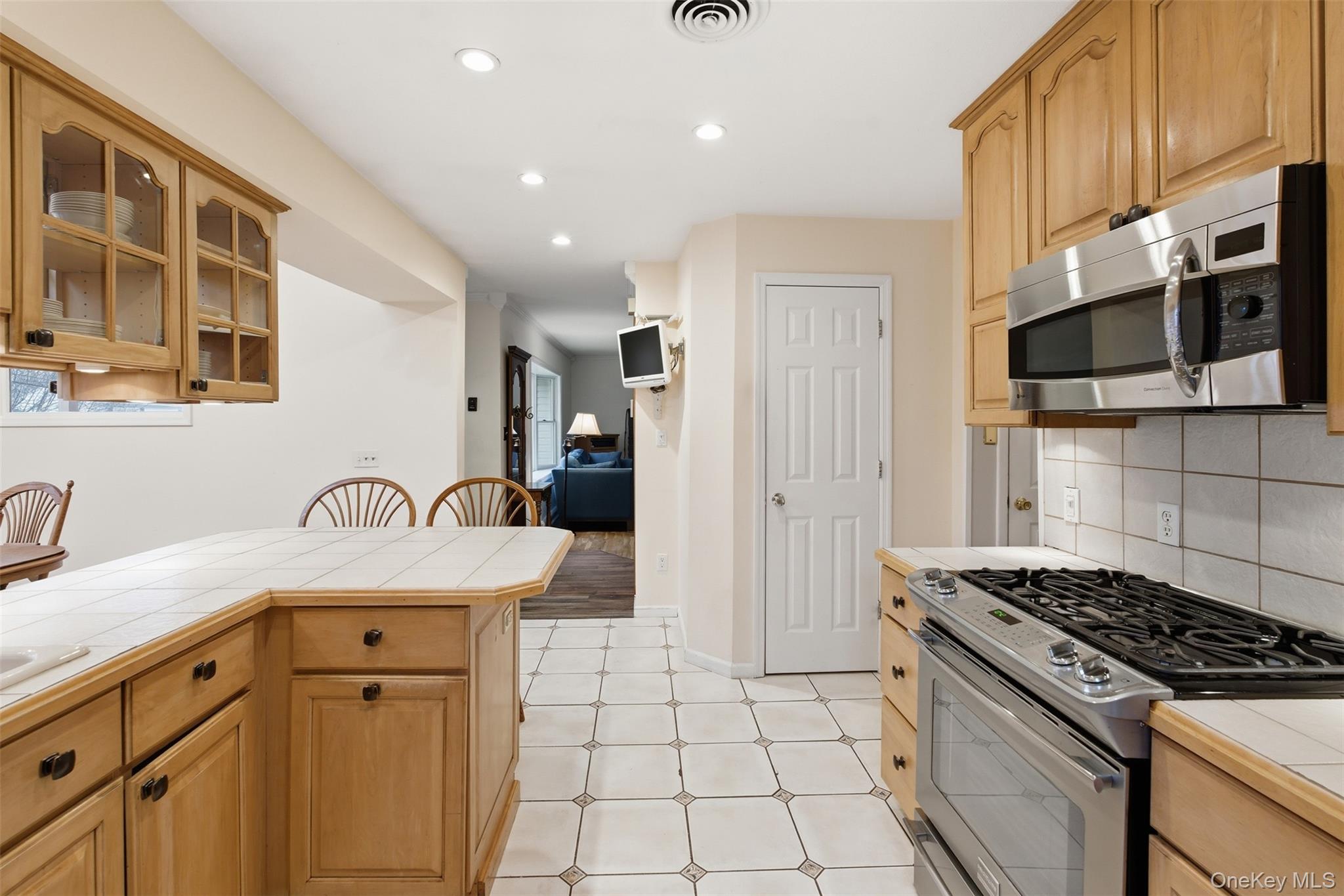 #15 photo, 87 Capt Shankey Drive, Garnerville , NY 10923