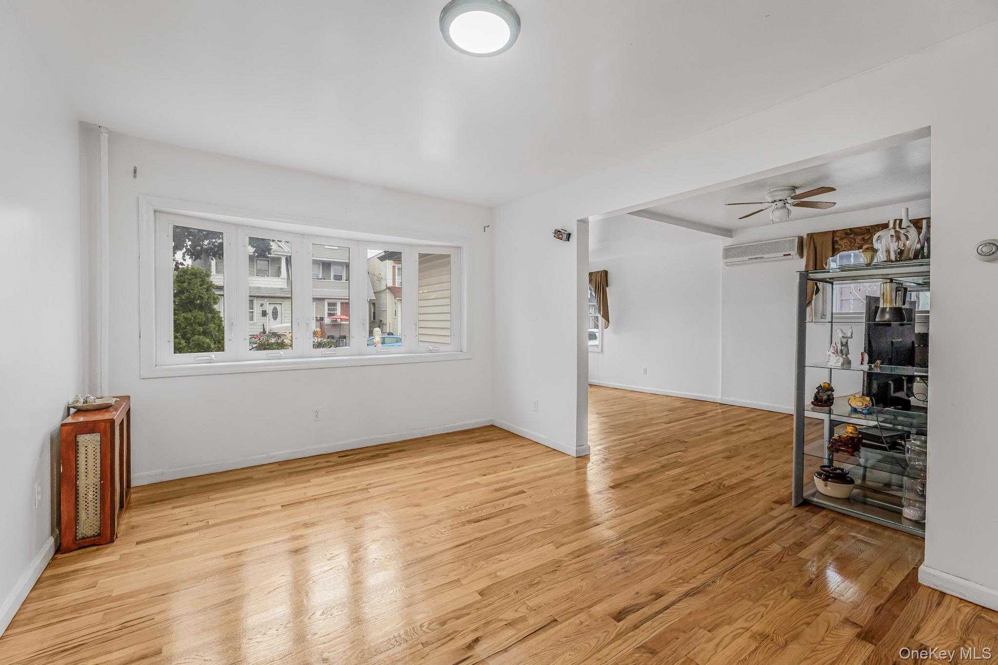 #4 photo, 9006 107th Avenue, Ozone Park , NY 11417