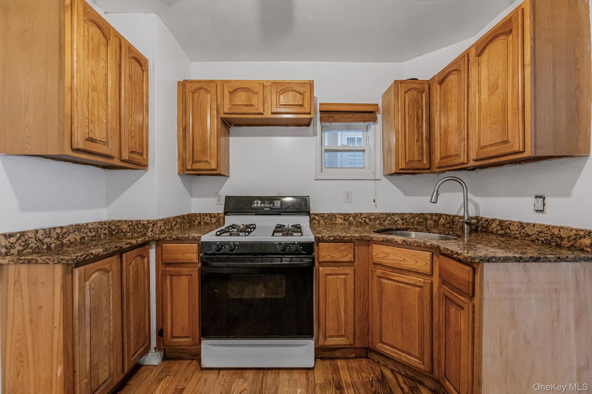 #6 photo, 9006 107th Avenue, Ozone Park , NY 11417