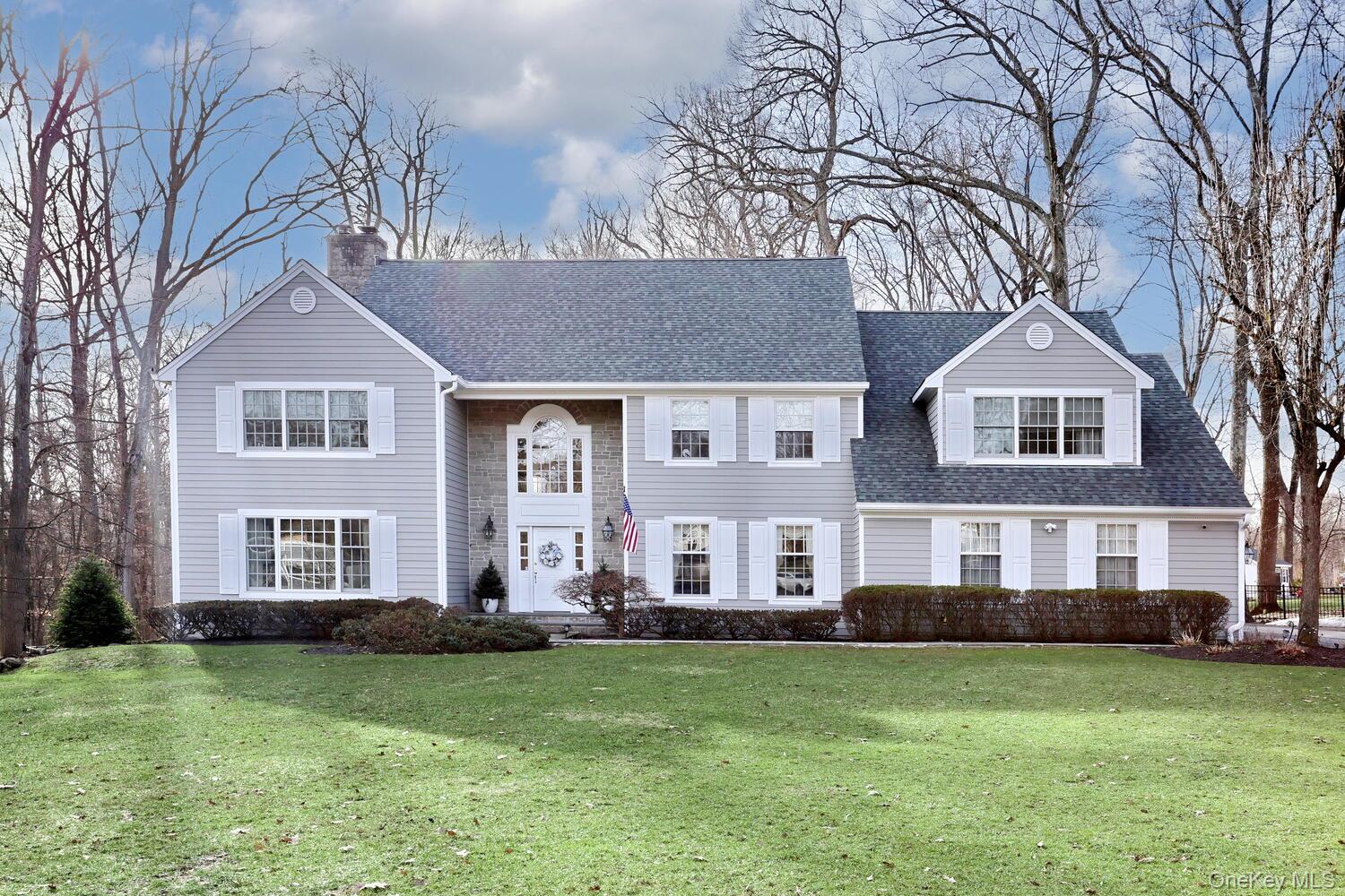 #1 photo, 10 Dogwood Lane, West Nyack , NY 10994