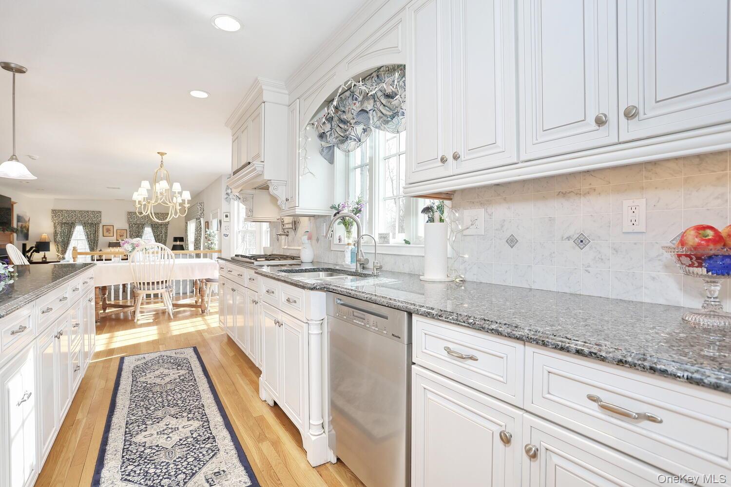 #10 photo, 10 Dogwood Lane, West Nyack , NY 10994